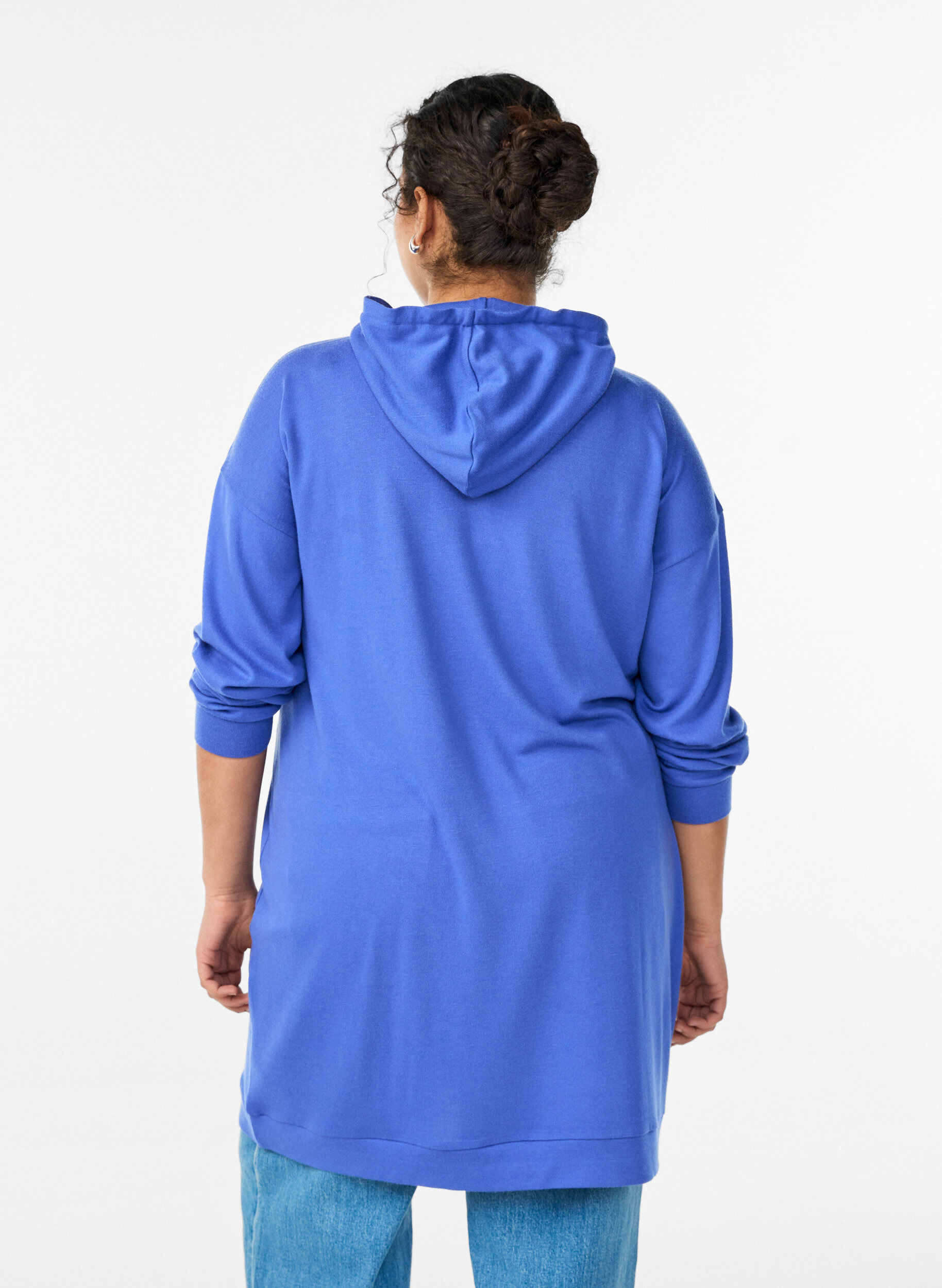 Zizzi Korte hoodiejurk met een kangoeroezak, Blauw, Model image number 2