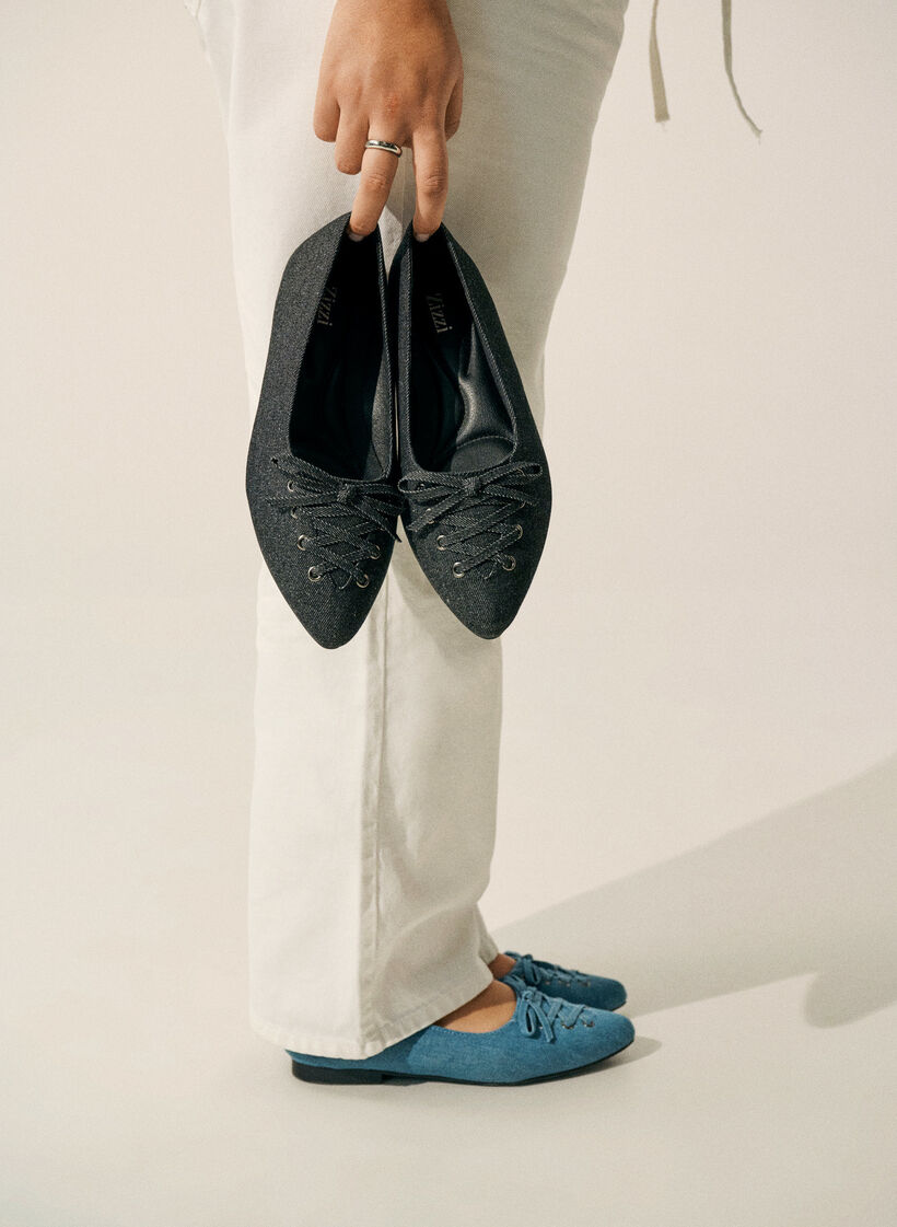 Ballerina flats met vetersluiting, Zwart, Image image number 0