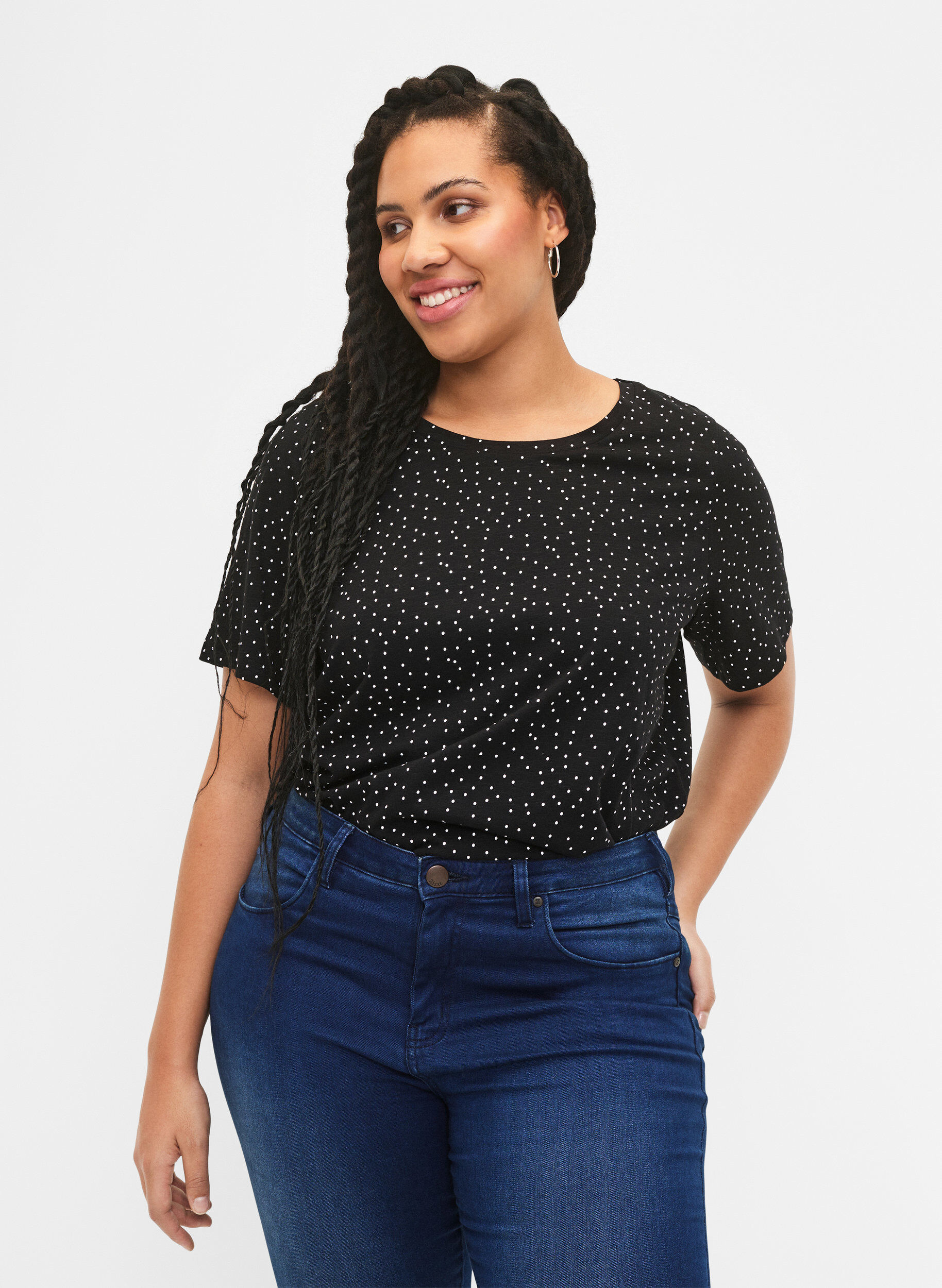 T-shirt van biologisch katoen met stippen	, Zwart, Model