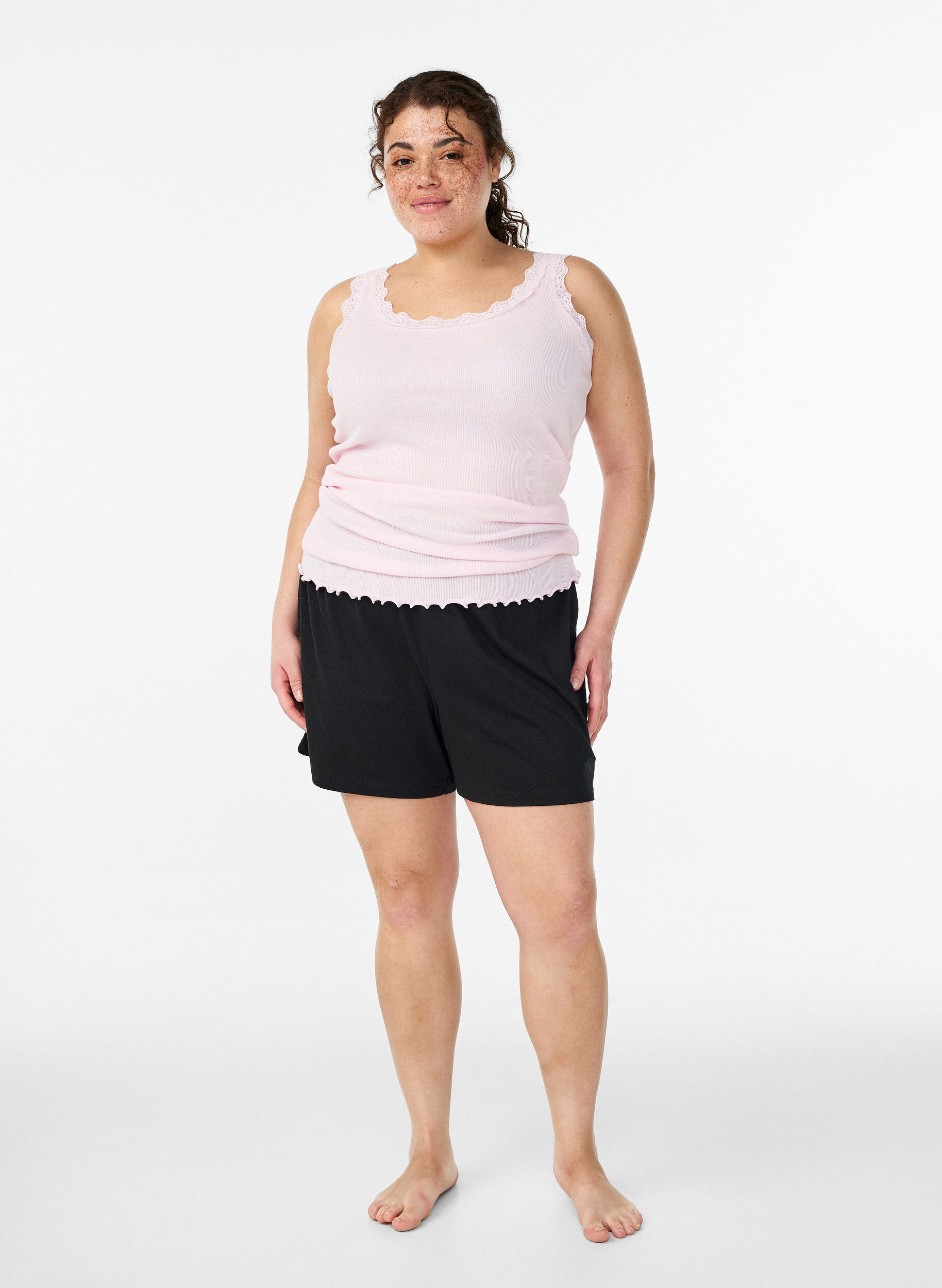ZizziTop met kanten afwerking, Roze, Model image number 1