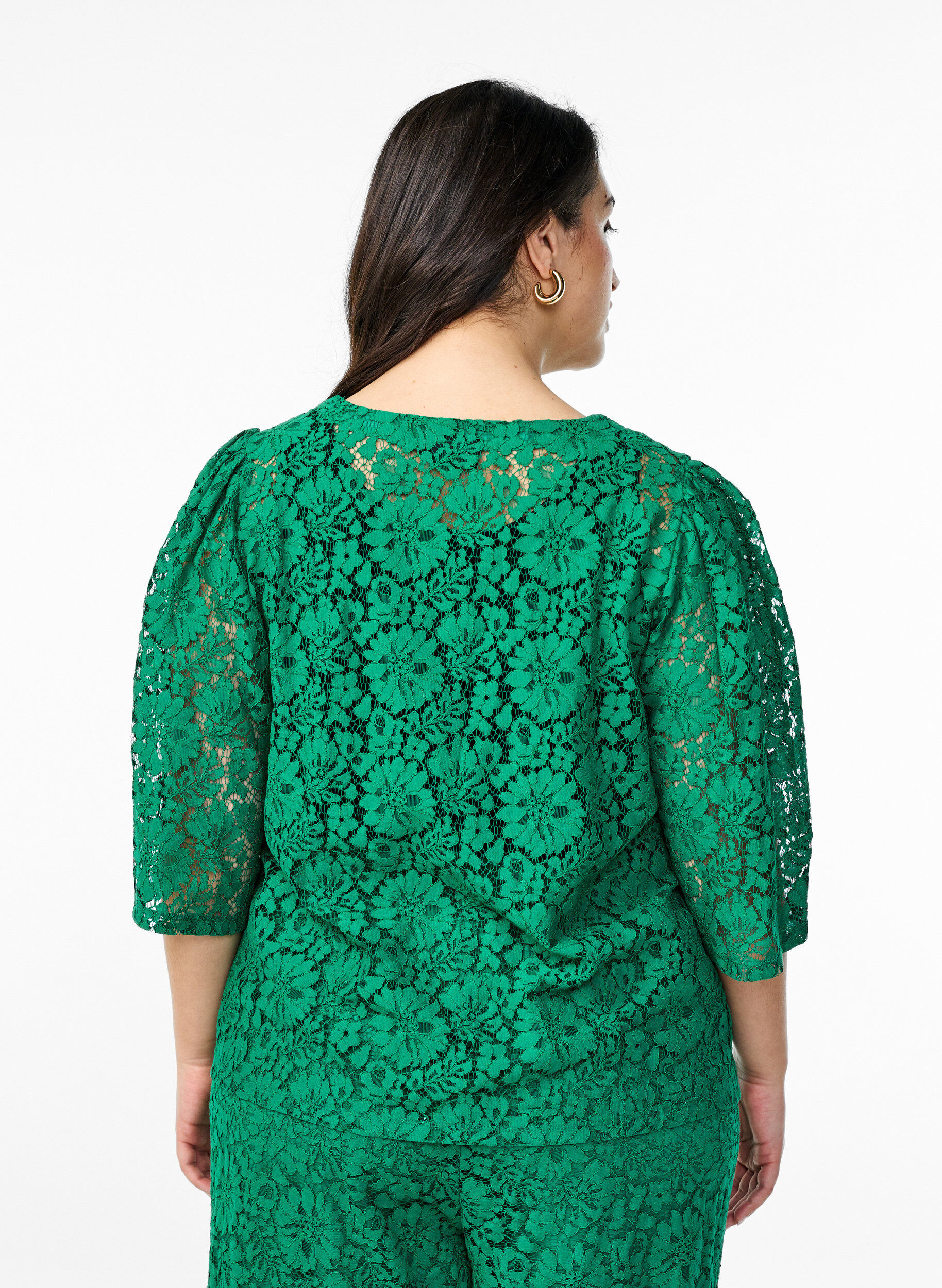 Zizzi Kanten blouse met 3/4 mouwen en strikjes aan de voorkant, Groen, Model image number 2