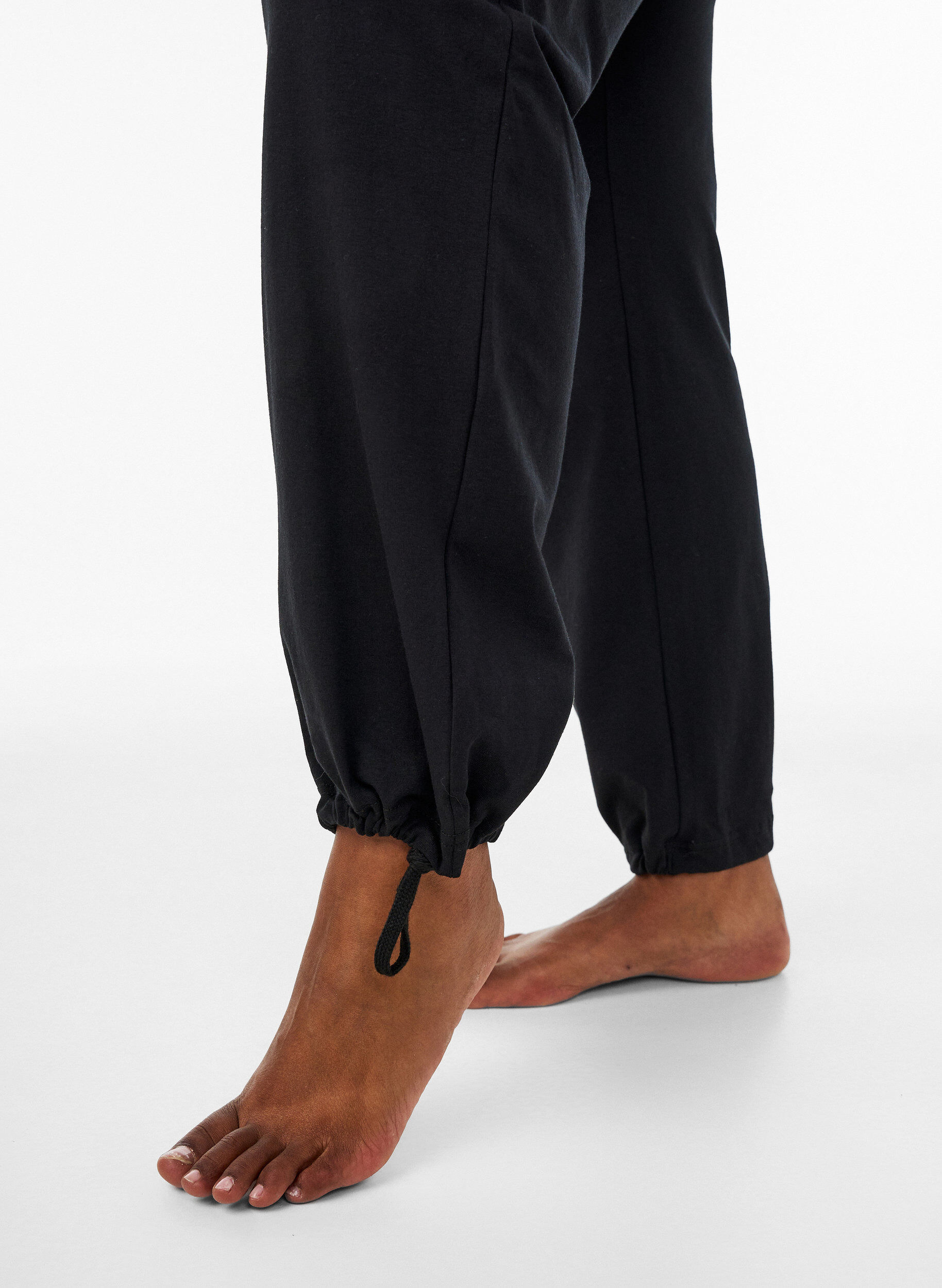 ZizziSportbroek in katoen, Zwart, Model image number 3