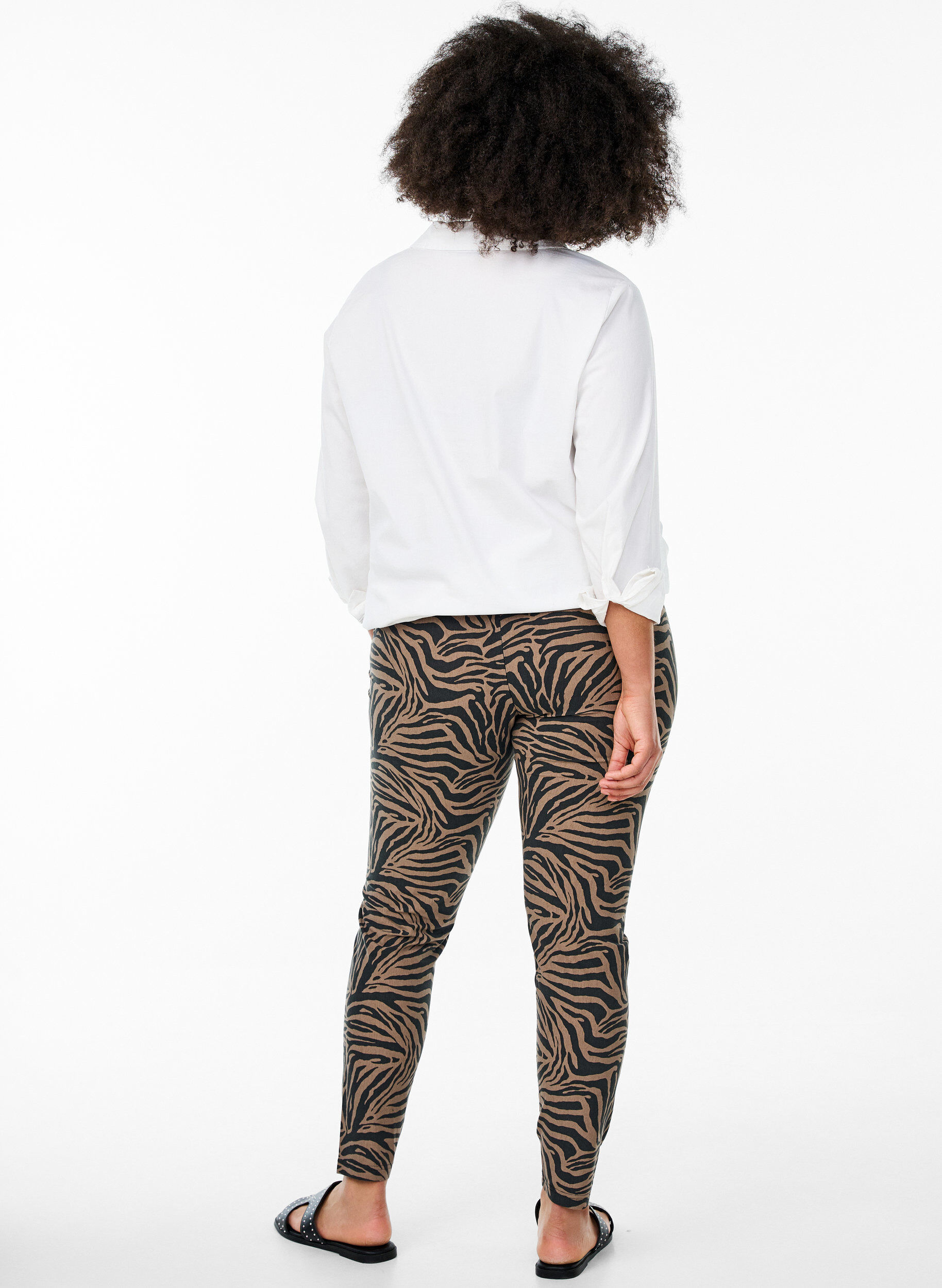 Zizzi Viscose leggings met zebraprint, Bruin, Model image number 2