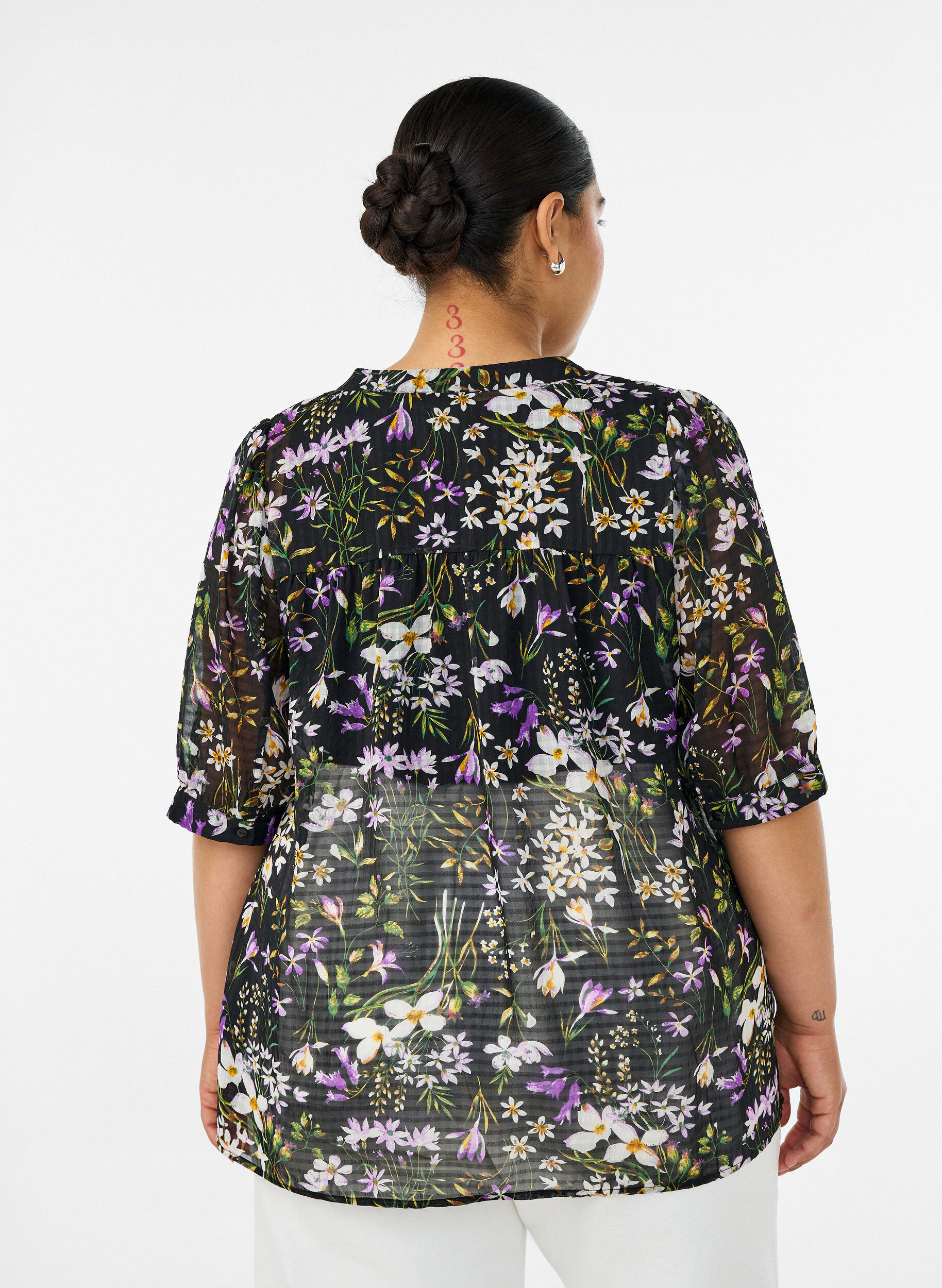 ZizziBlouse met bloemenprint en V-hals, Zwart, Model image number 2