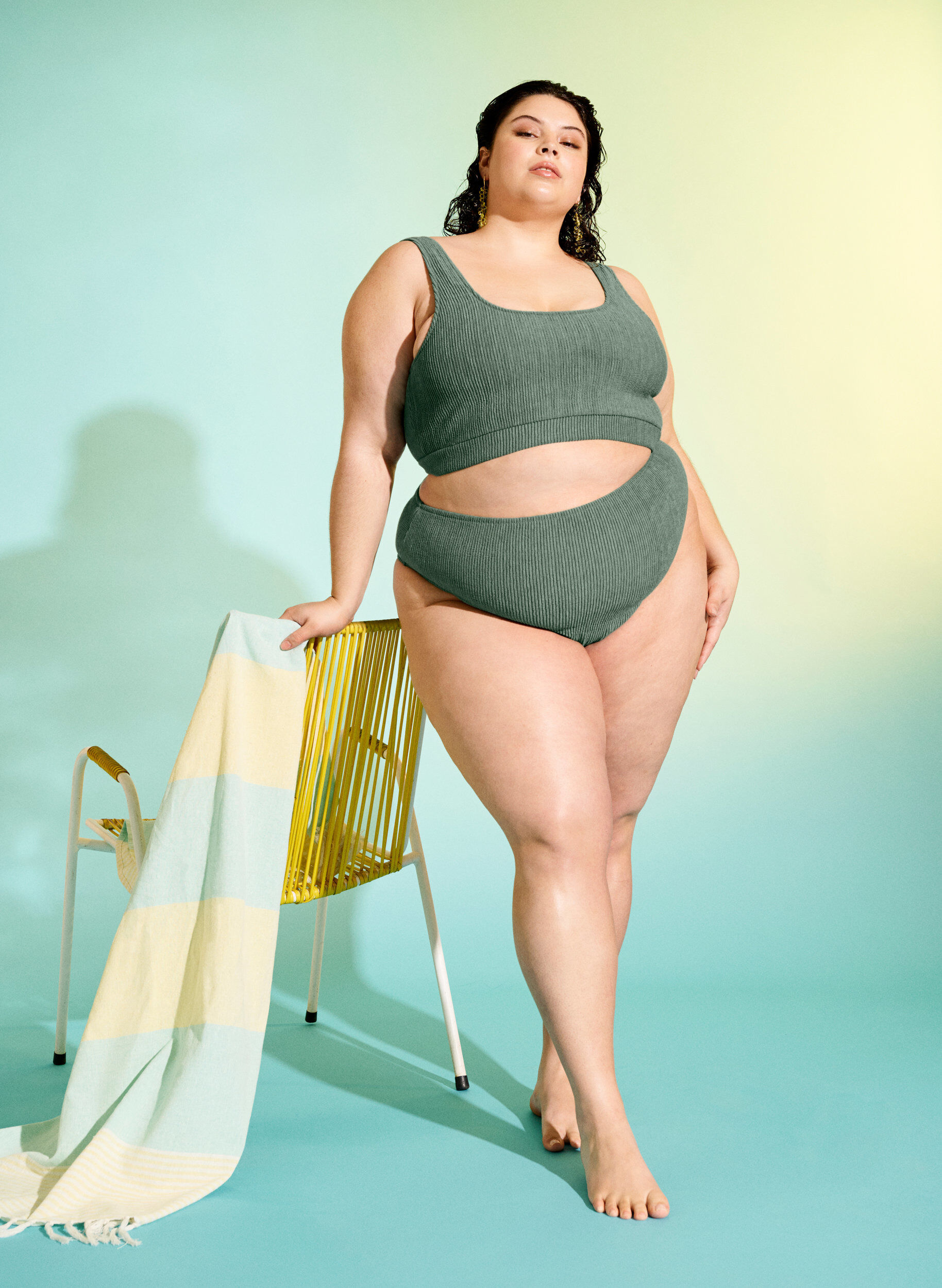 Zizzi Bikinislip met cr&ecirc;pestructuur, Groen, Image image number 0