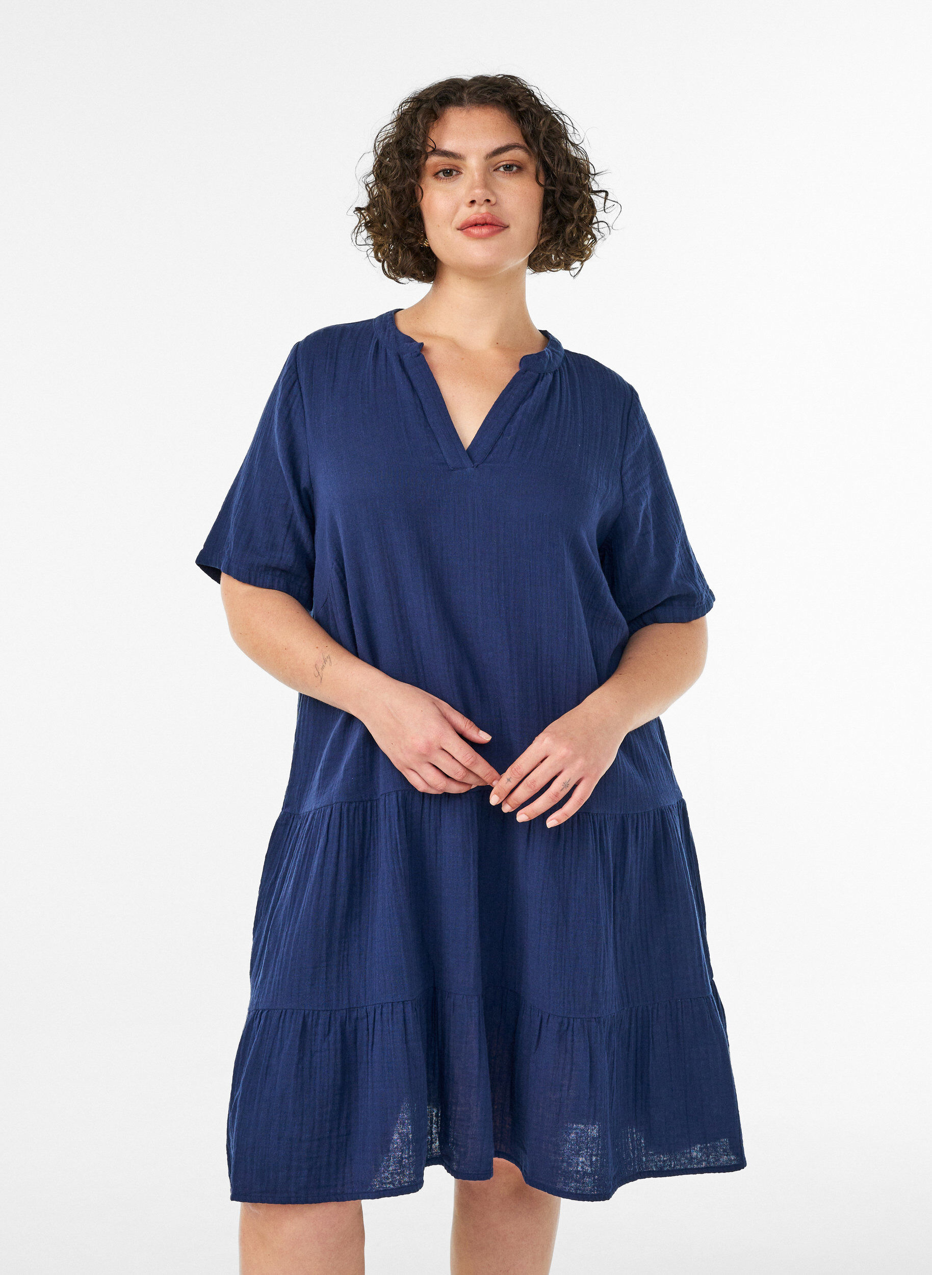 Korte A-lijn jurk in katoenen mousseline, Blauw, Model