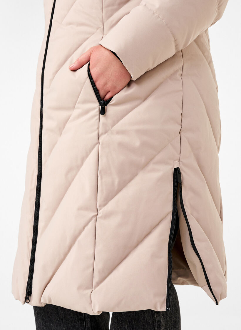 Lange winterjas met haaksluitingen en een nep bontkraag, Beige, Model image number 3