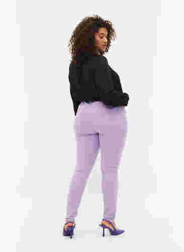 Amy jeans met hoge taille en super slanke pasvorm, Lavender, Model image number 1