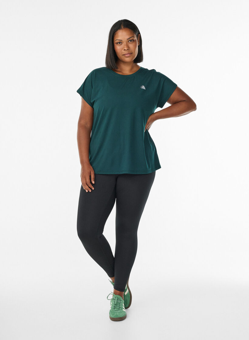Effen gekleurd trainingsshirt, Groen, Model image number 1