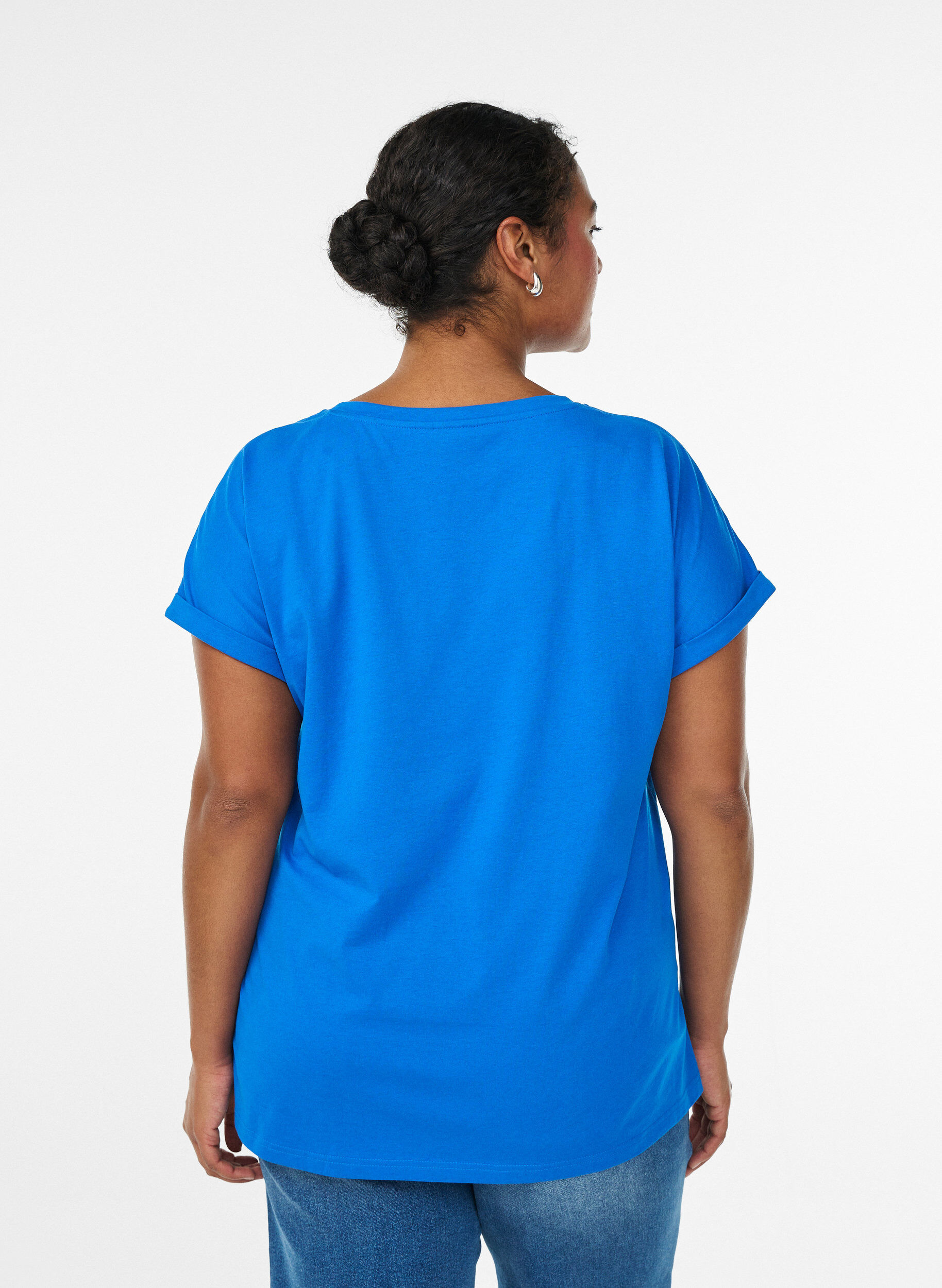 Zizzi T-shirt met korte mouwen in een katoenmix, Blauw, Model image number 2