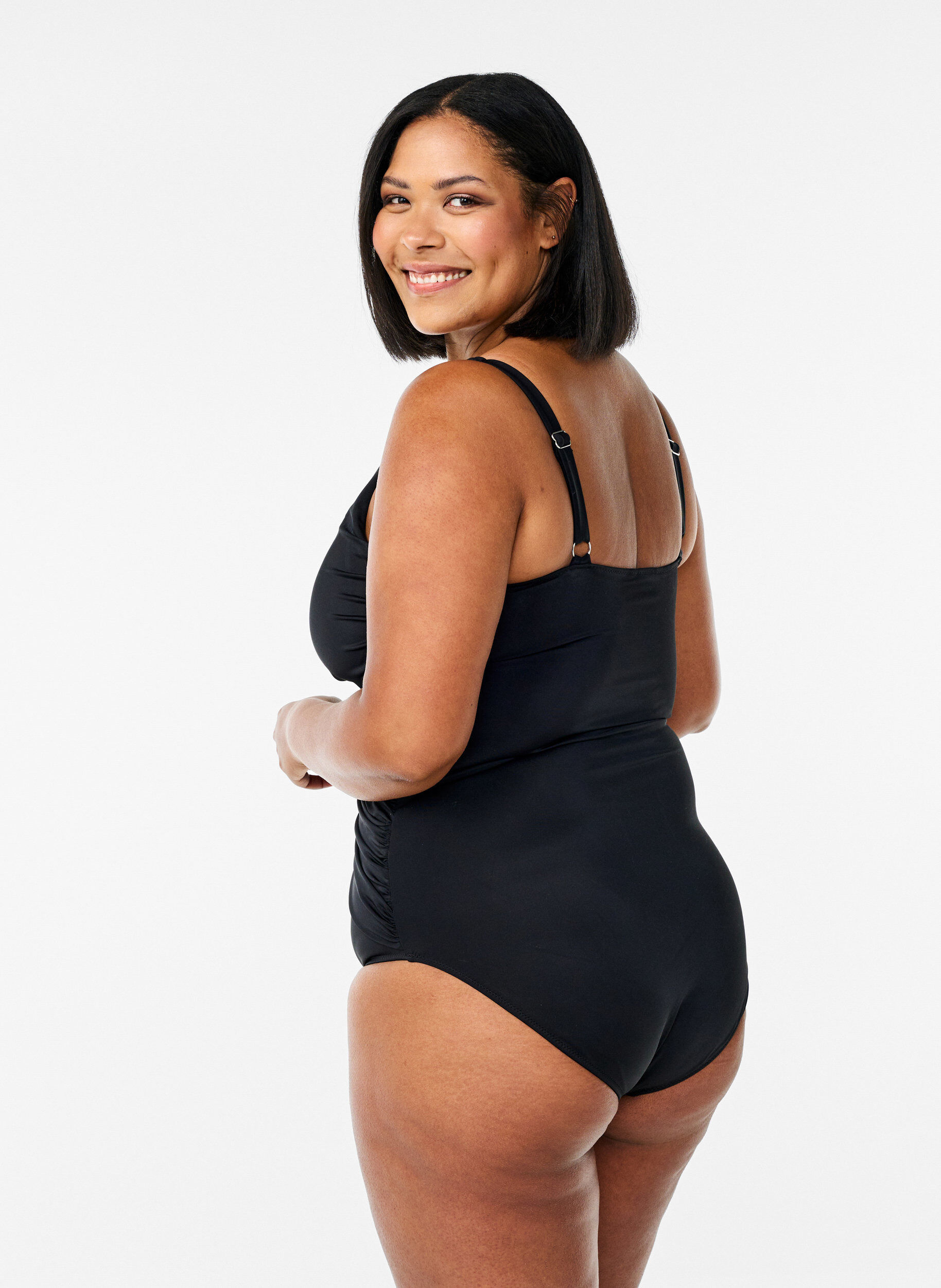 Zizzi Badpak met gedrapeerd kruisdetaillering, Zwart, Model image number 1