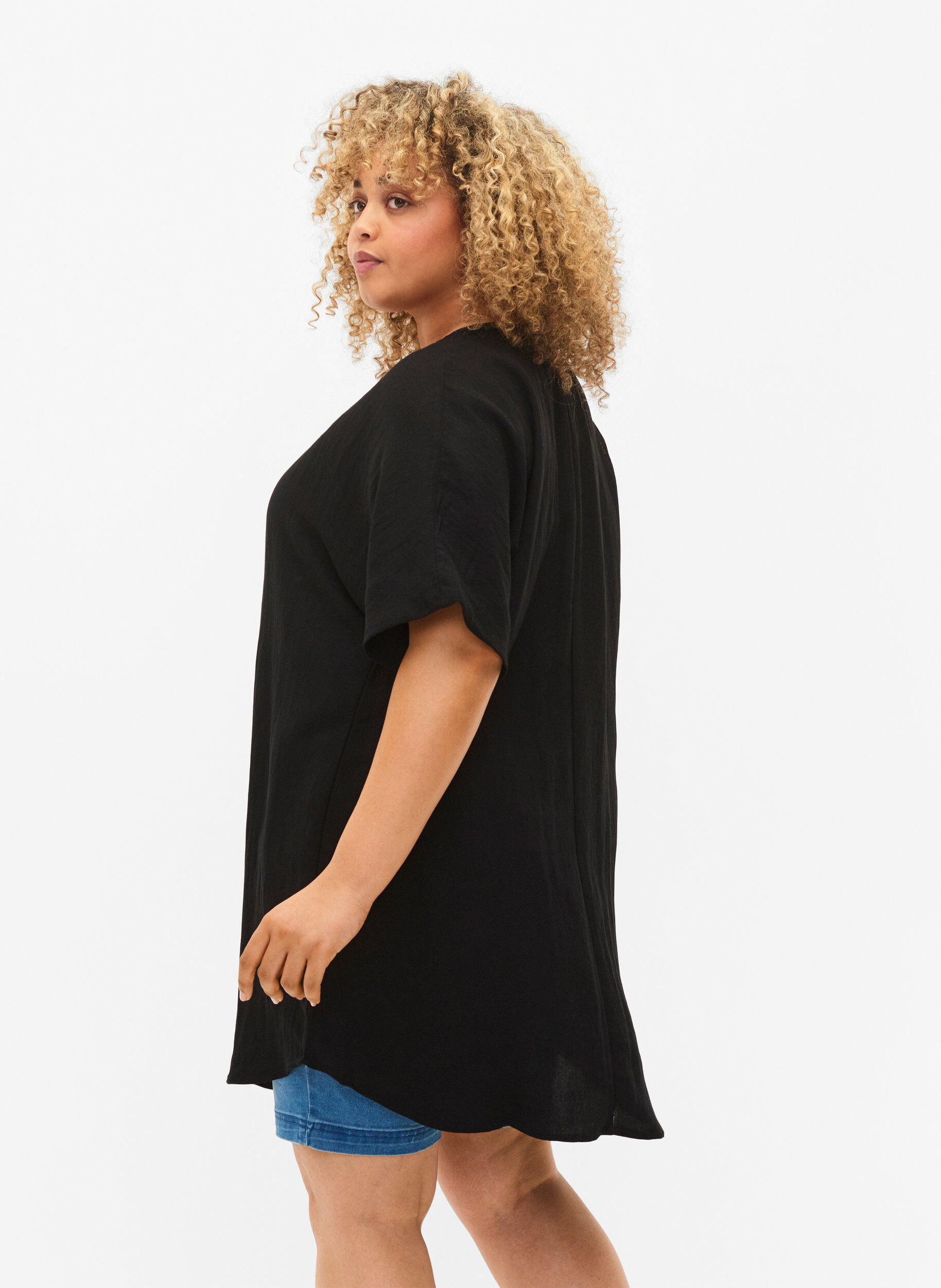 Zizzi Tuniek van viscose met korte mouwen, Black, Model image number 1