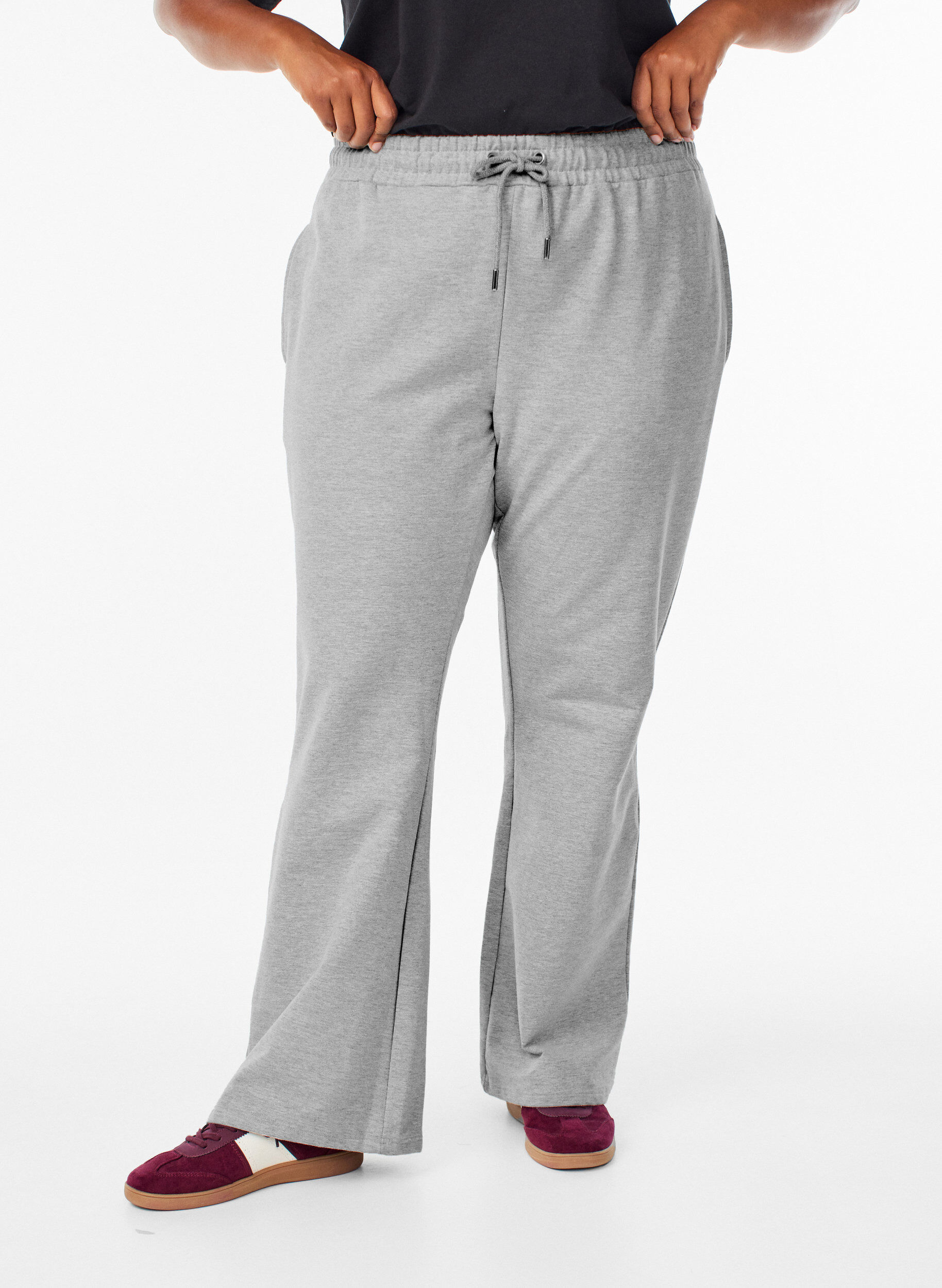 Zizzi Flared sweatpants met high waist, Grijs, Model image number 2