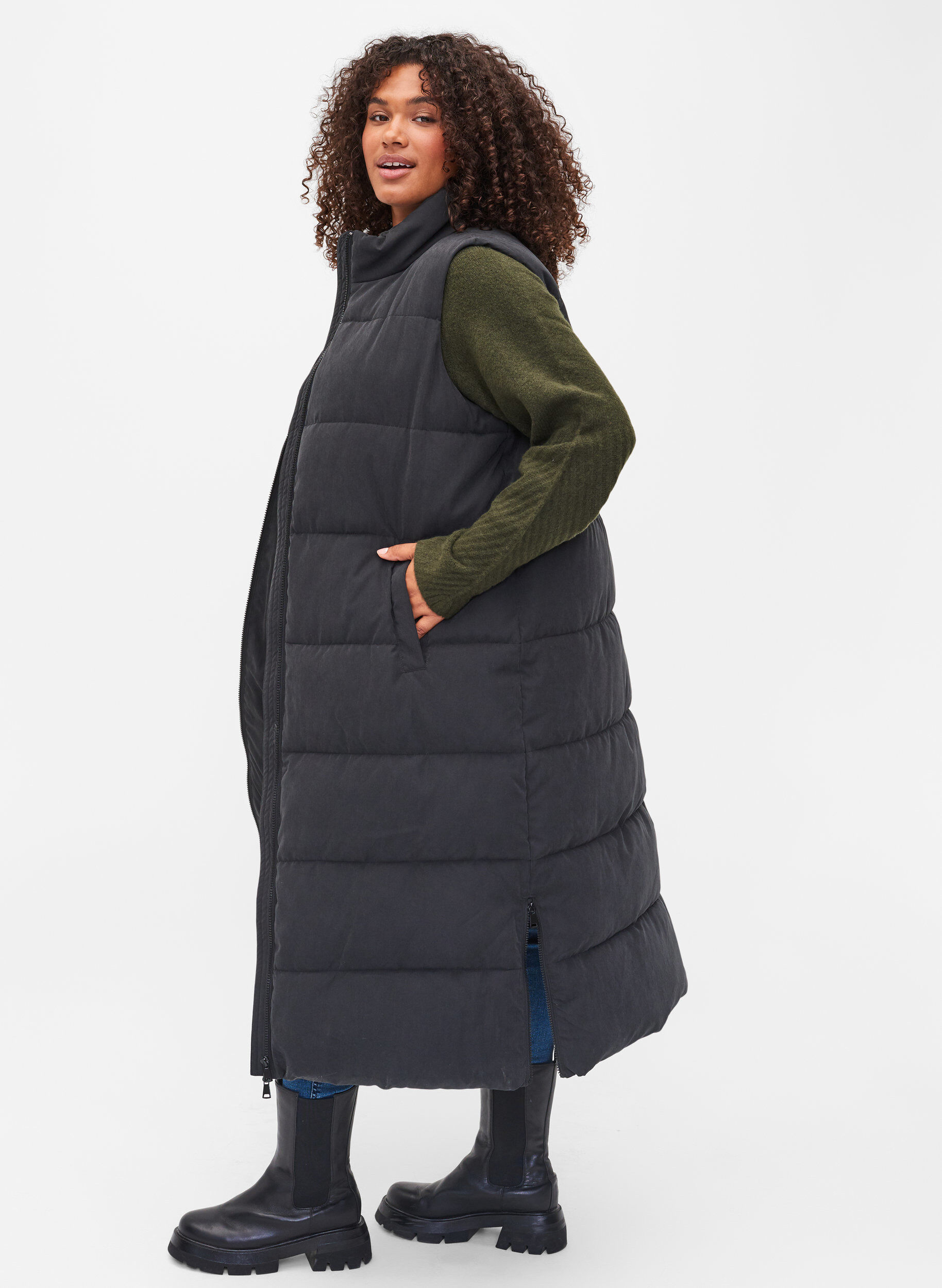 Zizzi Lang vest met hoge kraag en zakken, Black, Model image number 1