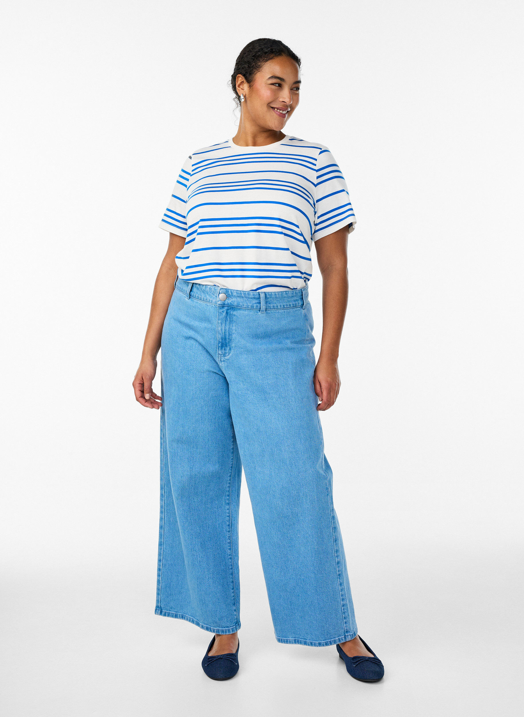 Zizzi Gestreept katoenen T-shirt, Wit, Model image number 1