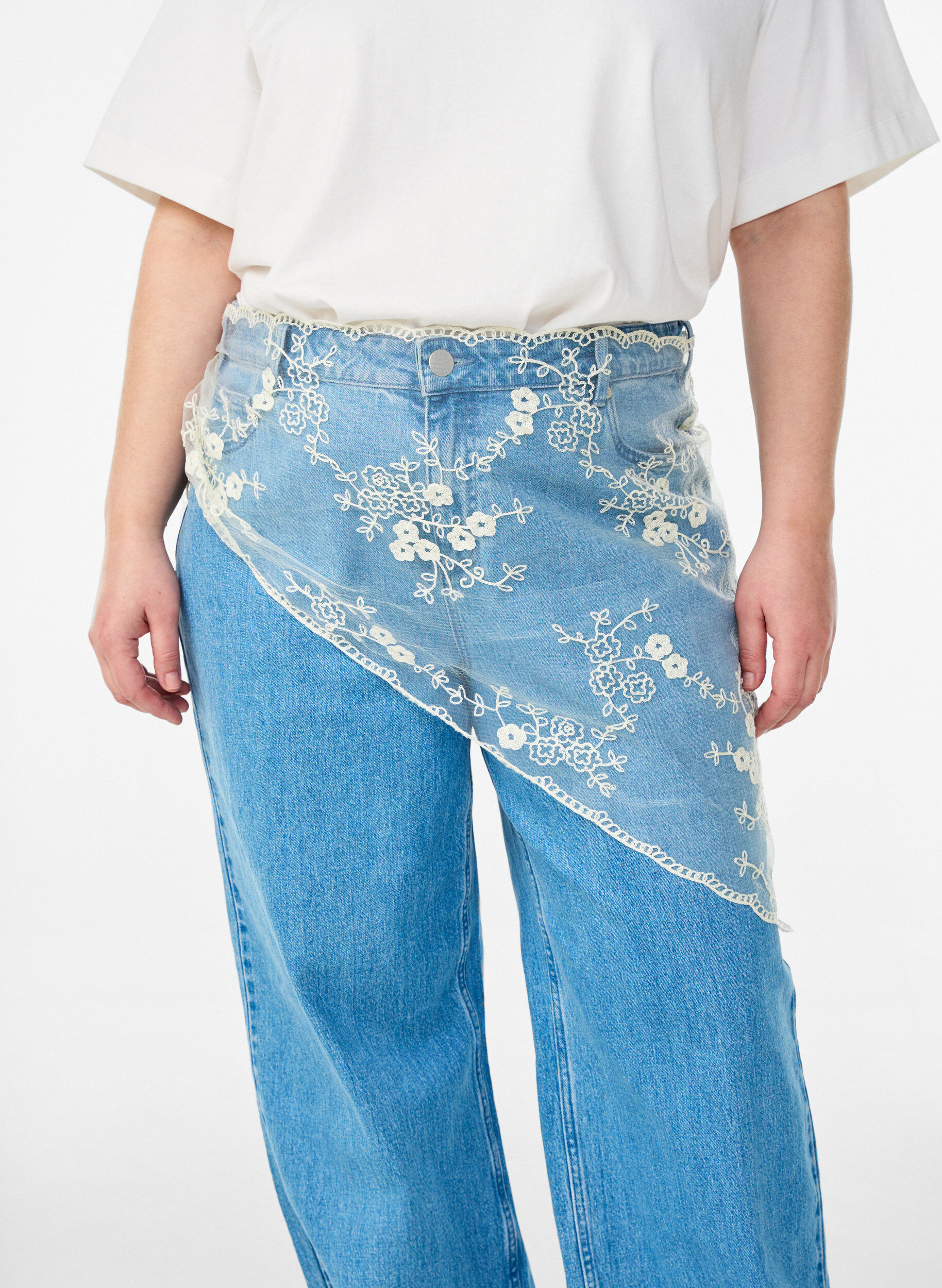 Driehoekige kanten sjaal, Beige, Model