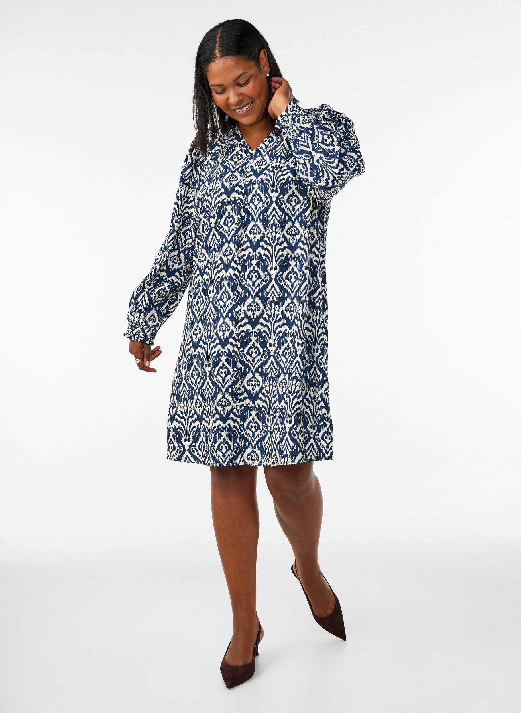 ZizziJurk van viscose met patroon en lange mouwen, Blauw, Model image number 1