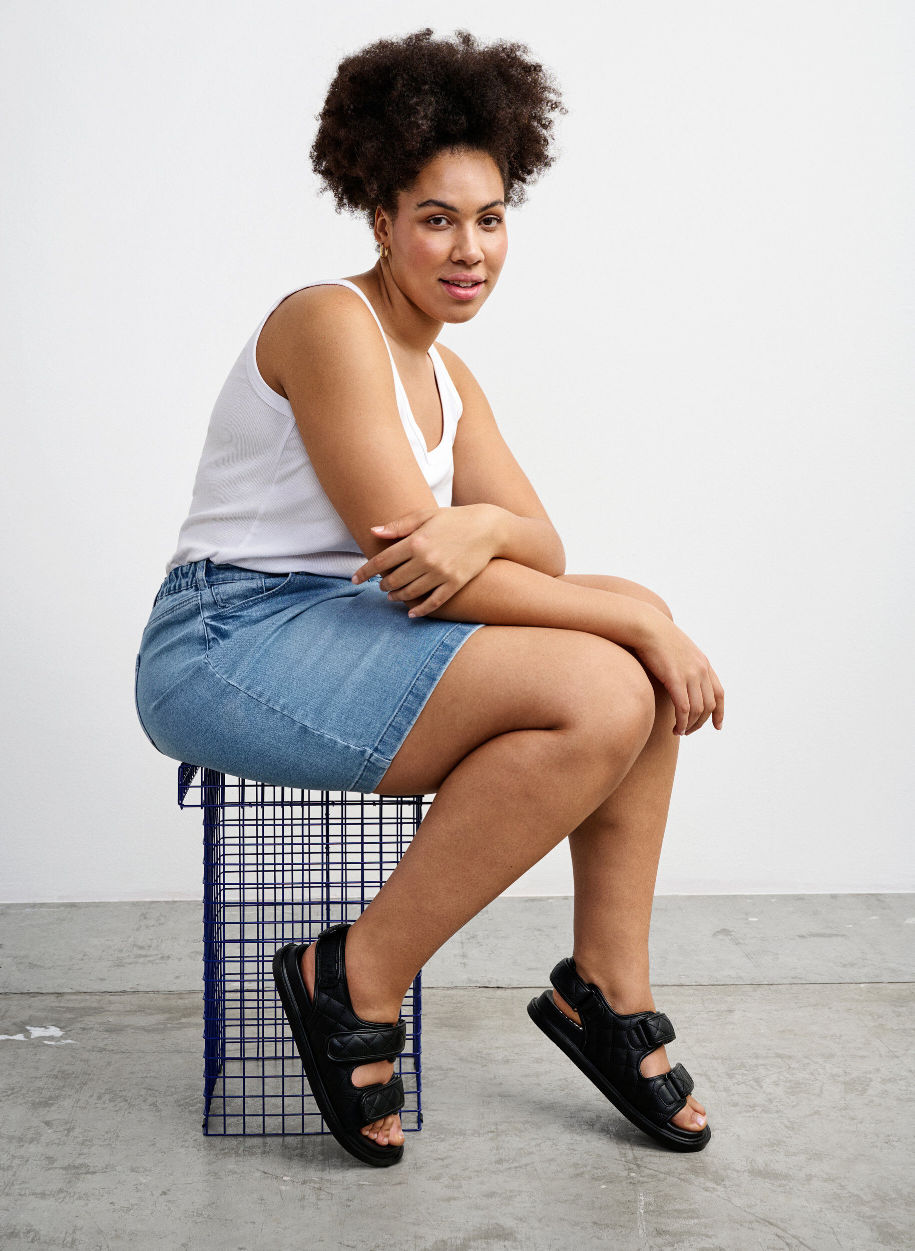 Zizzi Leren sandaal met brede pasvorm, Zwart, Image image number 0