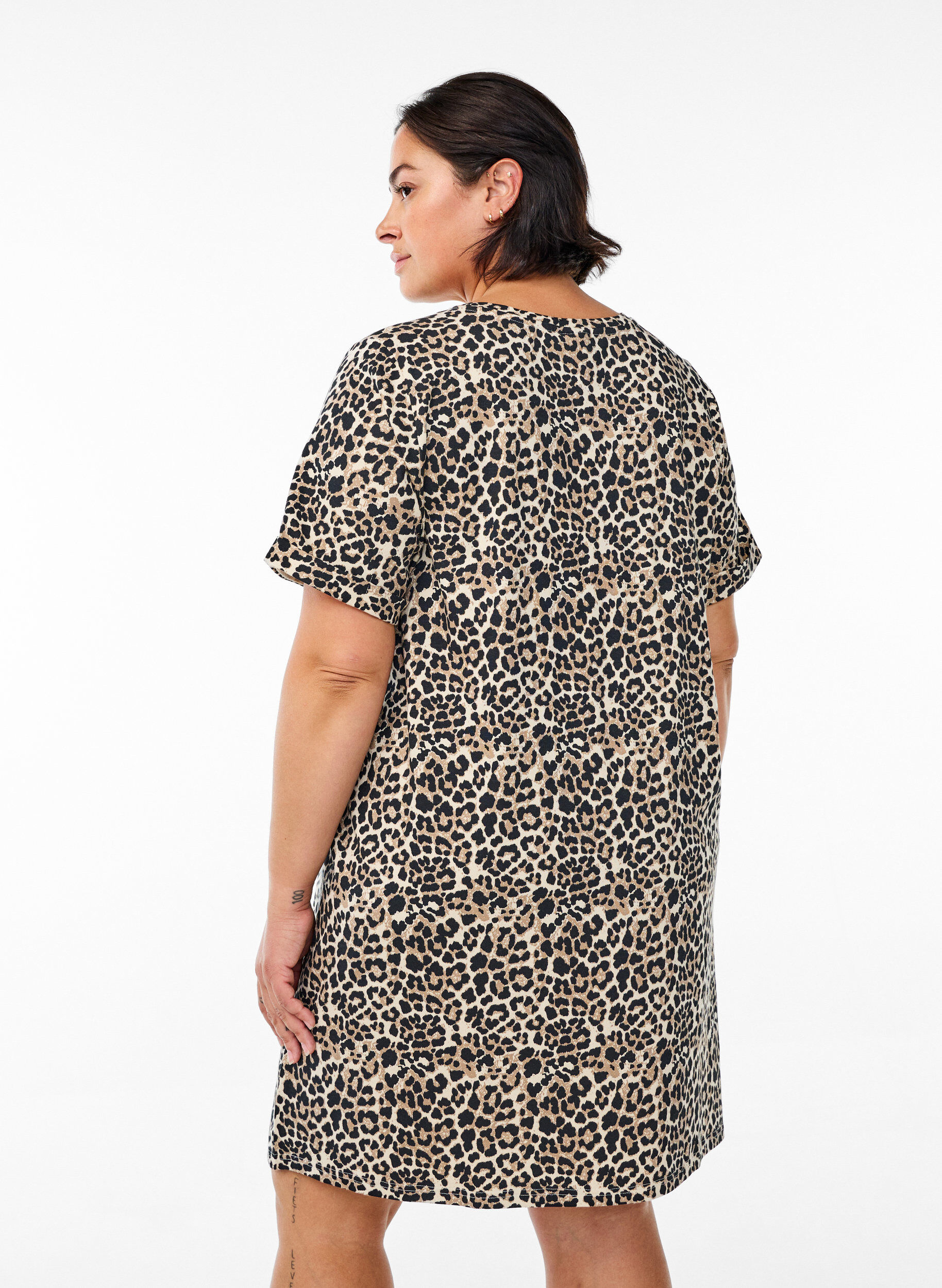 Zizzi Kort T-shirtjurkje van katoenen jersey, Bruin, Model image number 1