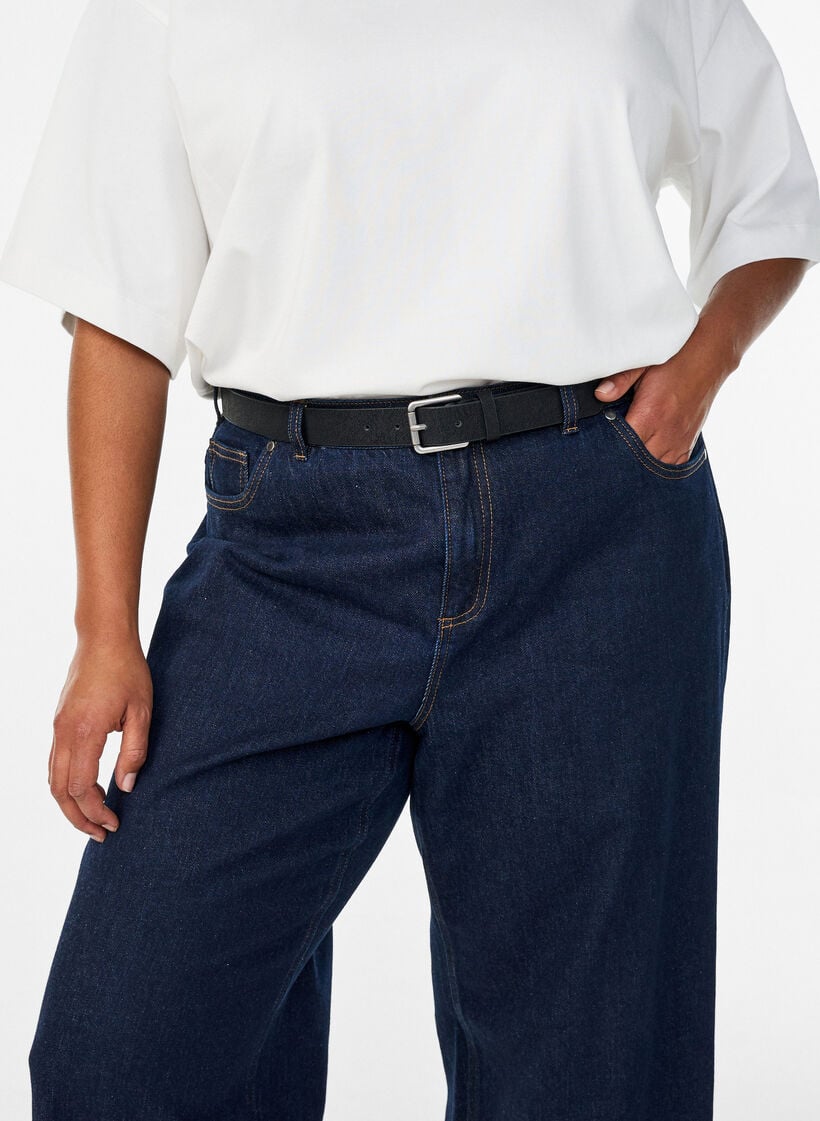 Riem in leer-mix met klassieke gesp, Zwart, Model image number 0