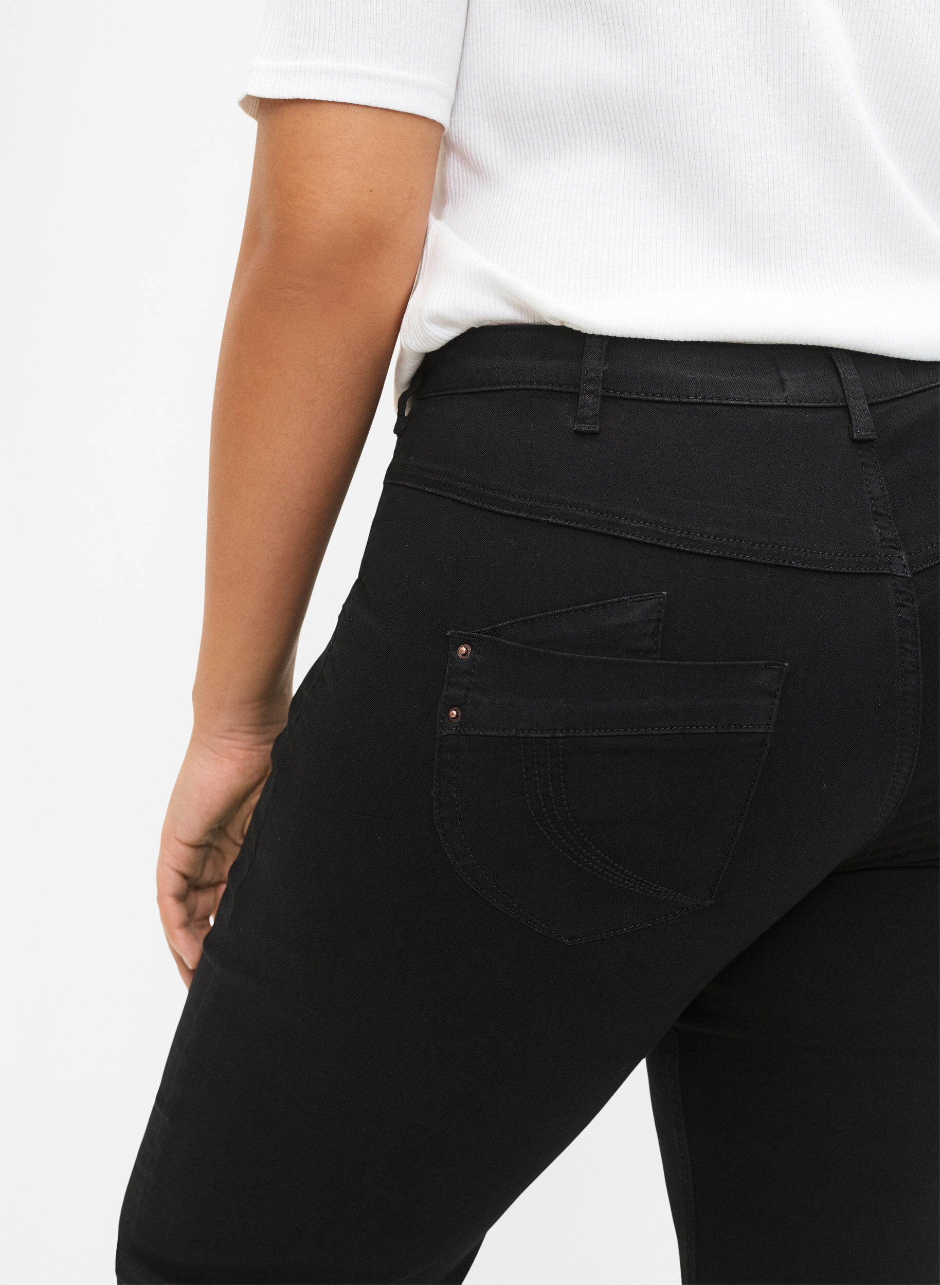Zizzi Regular fit Gemma jeans met hoge taille, Zwart, Model image number 4