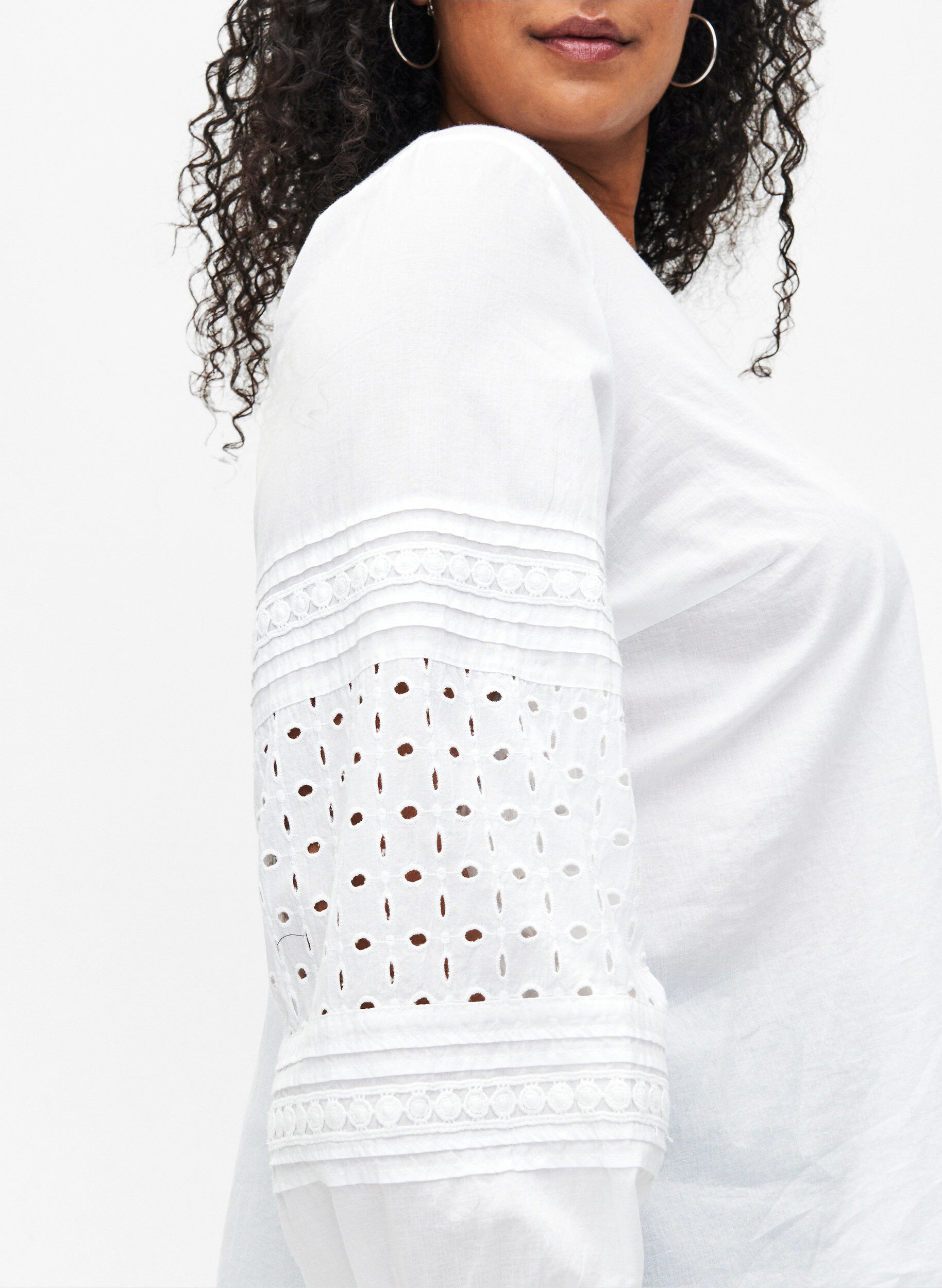 Zizzi Blouse met lange mouwen en decoratieve details, Bright White, Model image number 2
