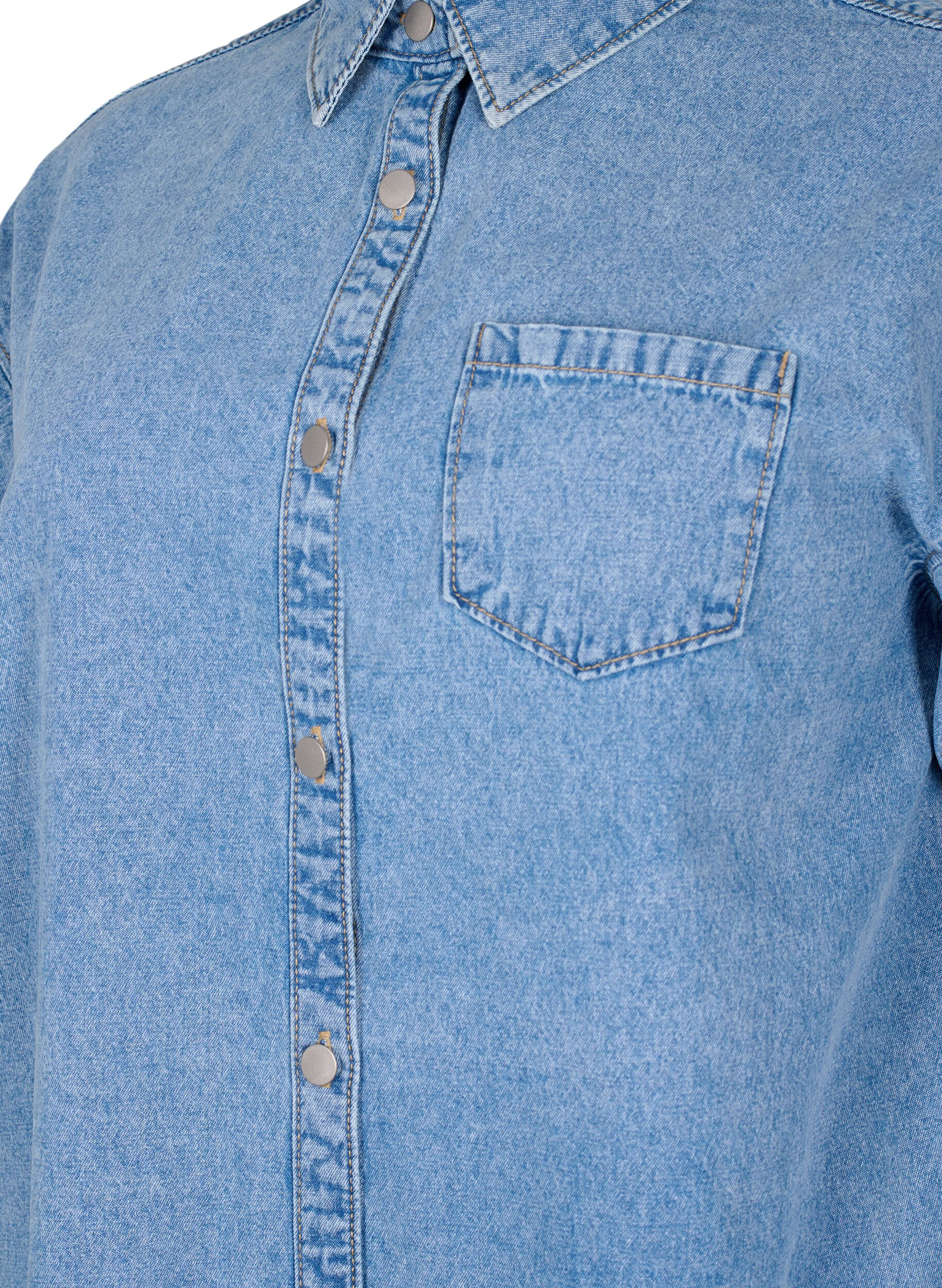 Zizzi Soepelvallend denim overhemd met borstzak, Light blue denim, Packshot image number 2