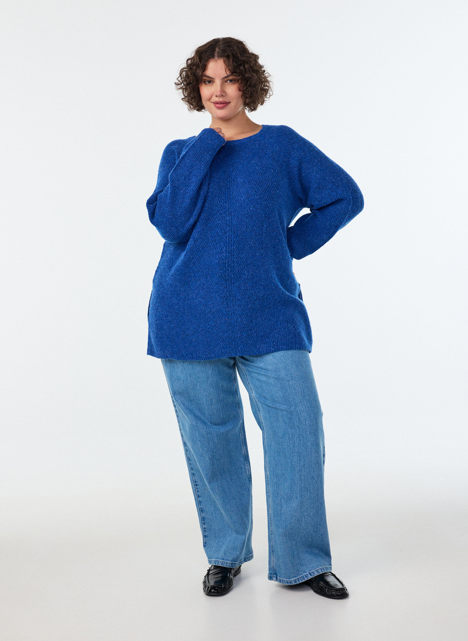 ZizziGebreide trui met een diagonaal patroon en raglanmouwen, Blauw, Model image number 1