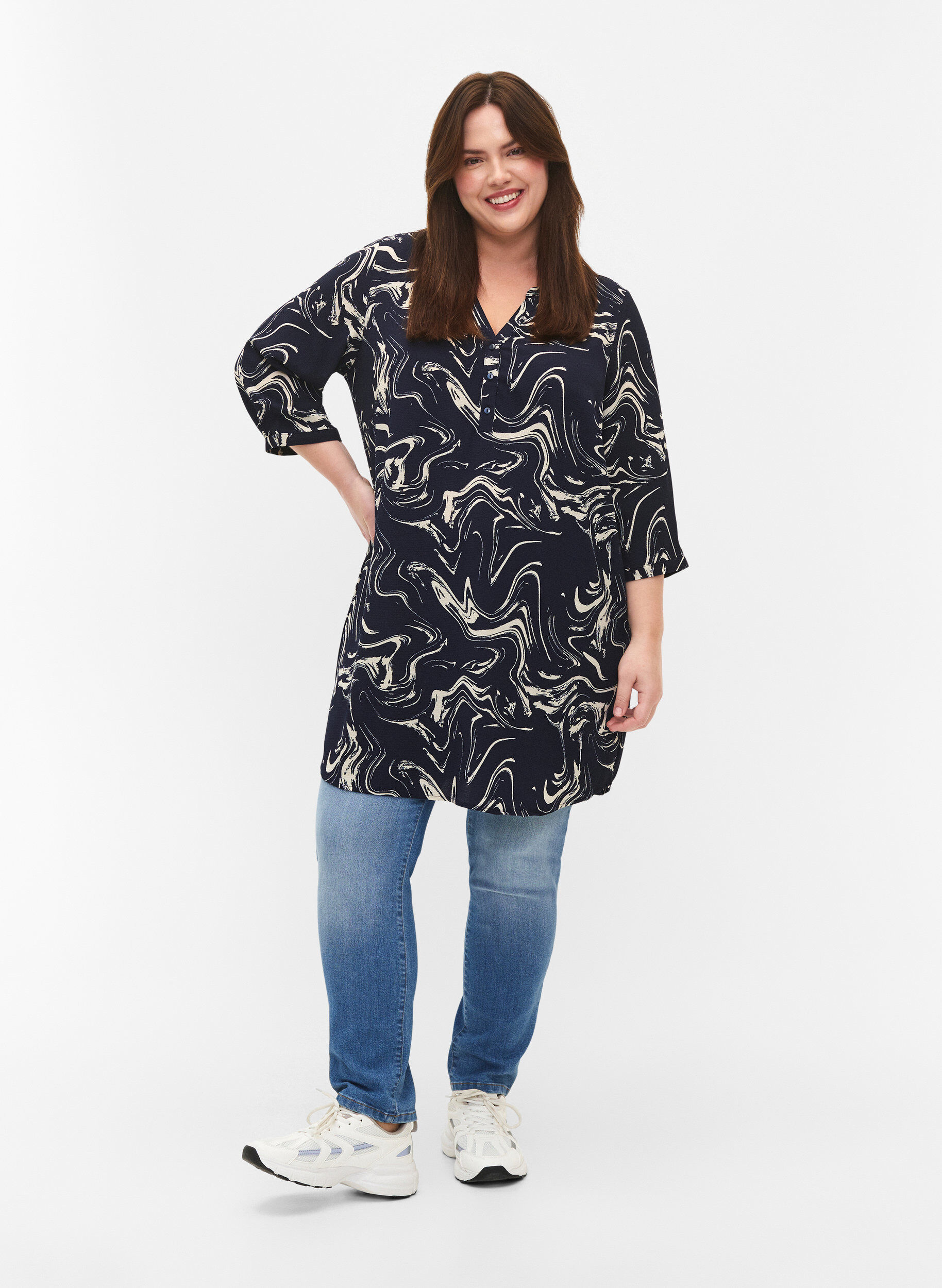 Zizzi Tuniek met 3/4 mouwen en print, N. Blazer Swirl AOP, Model image number 2