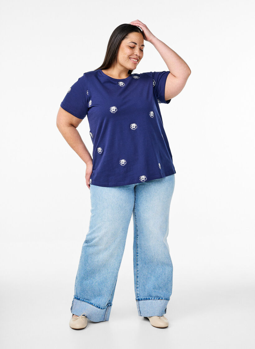 T-shirt in biologisch katoen met geborduurde motieven, Blauw, Model image number 1