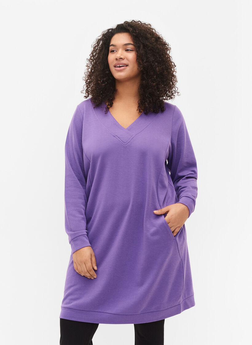 Sweatshirt jurk met v-halslijn, Deep Lavender, Model