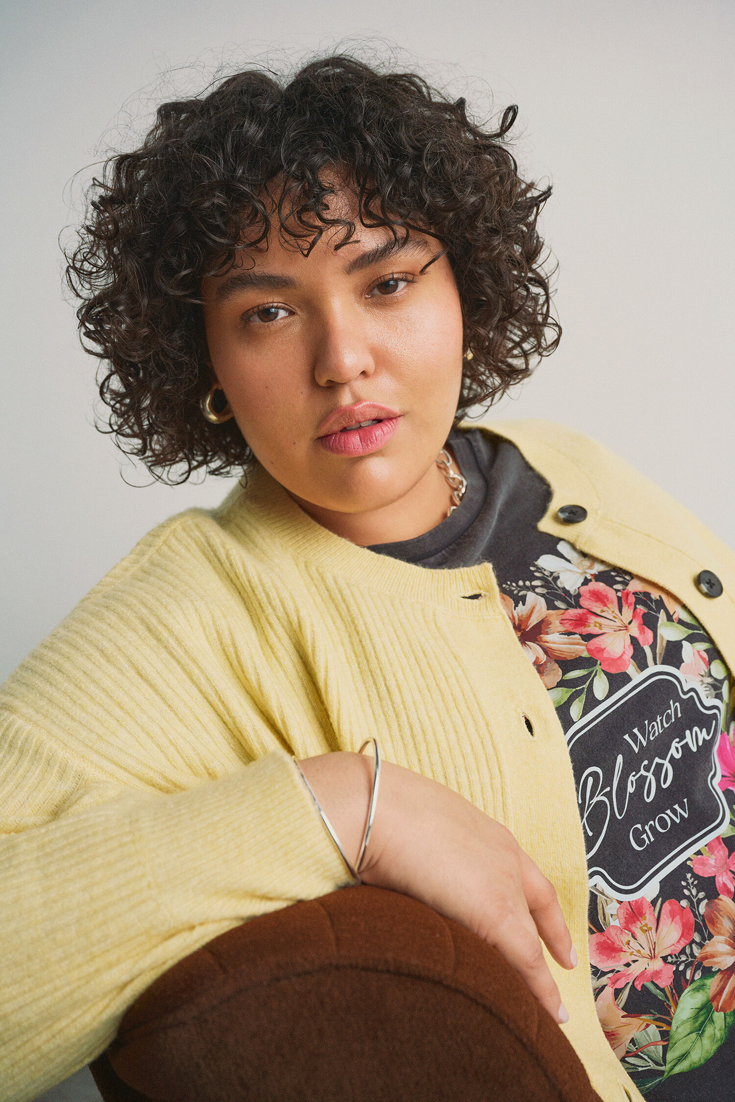 Zizzi Cardigan in gele tinten, , Model