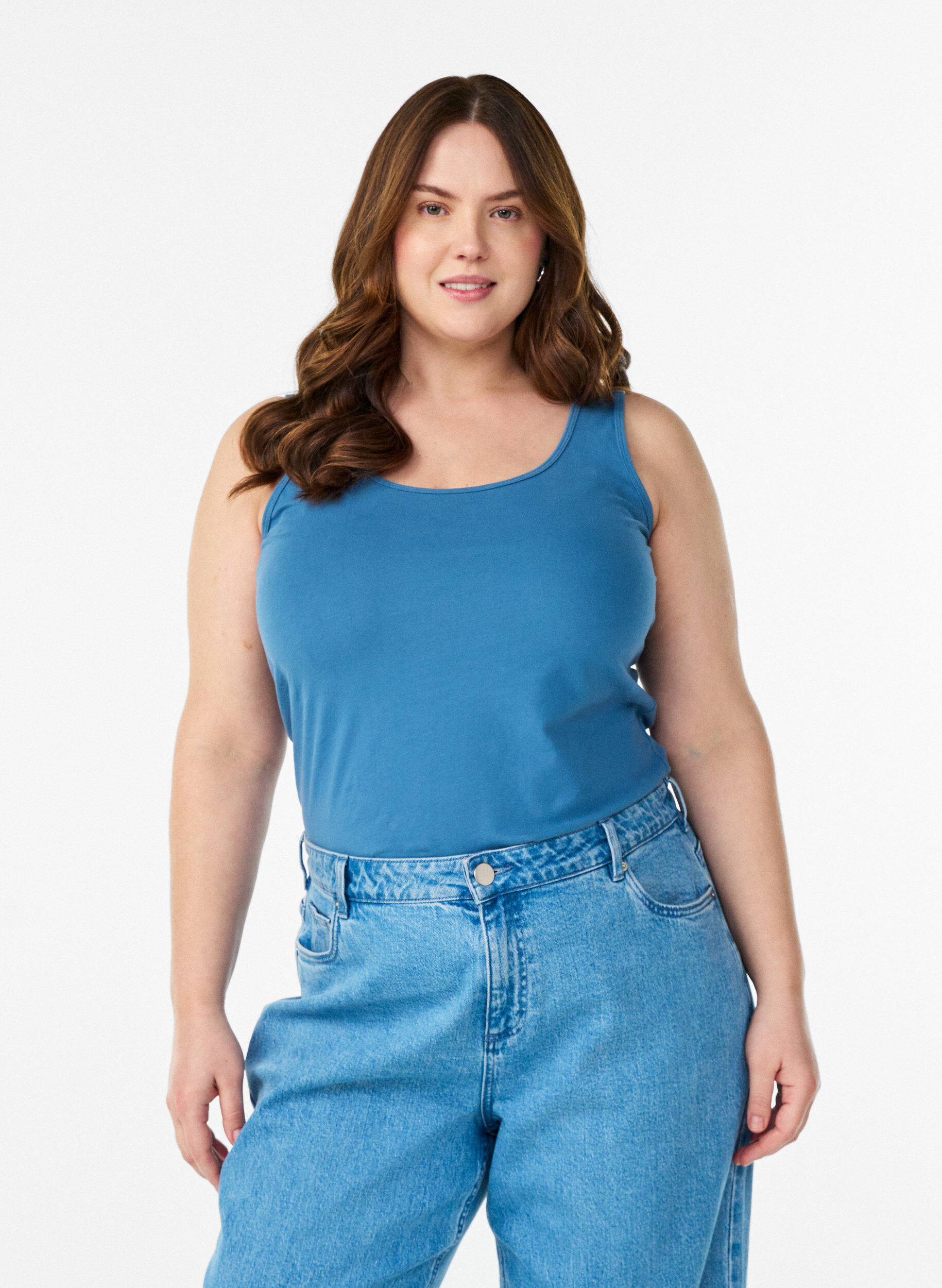 Zizzi Effen basic top in katoen, Grijs, Model image number 0