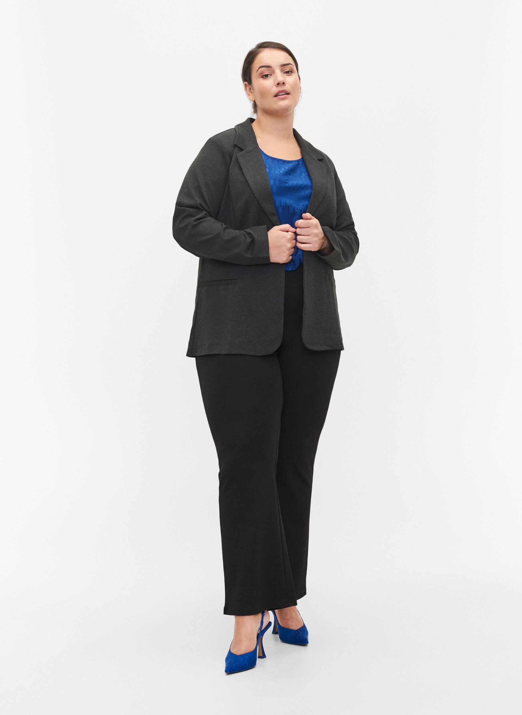 Zizzi Basic blazer met knoop en sierzakken, Grijs, Model image number 1