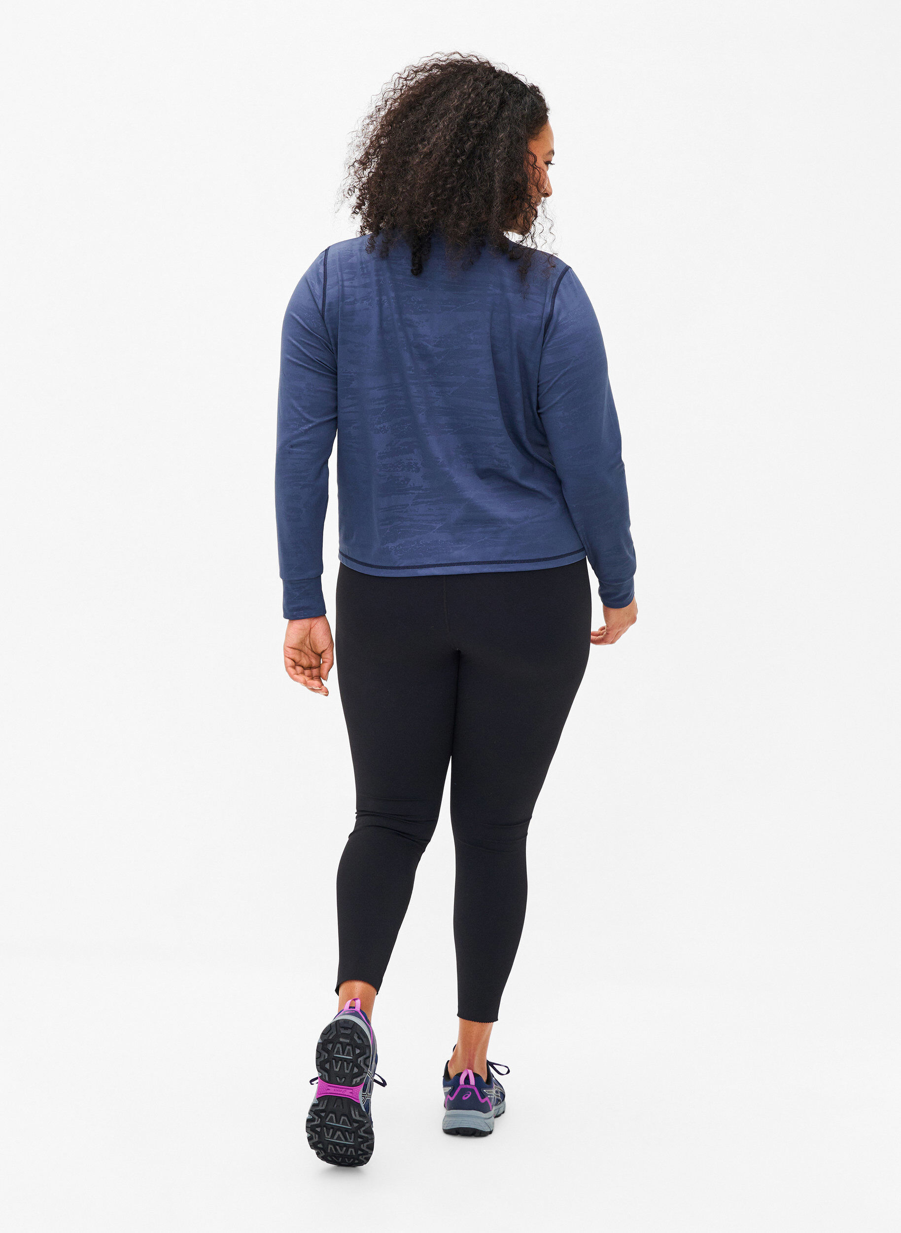 Zizzi Korte sportlegging met zak, Zwart, Model image number 2