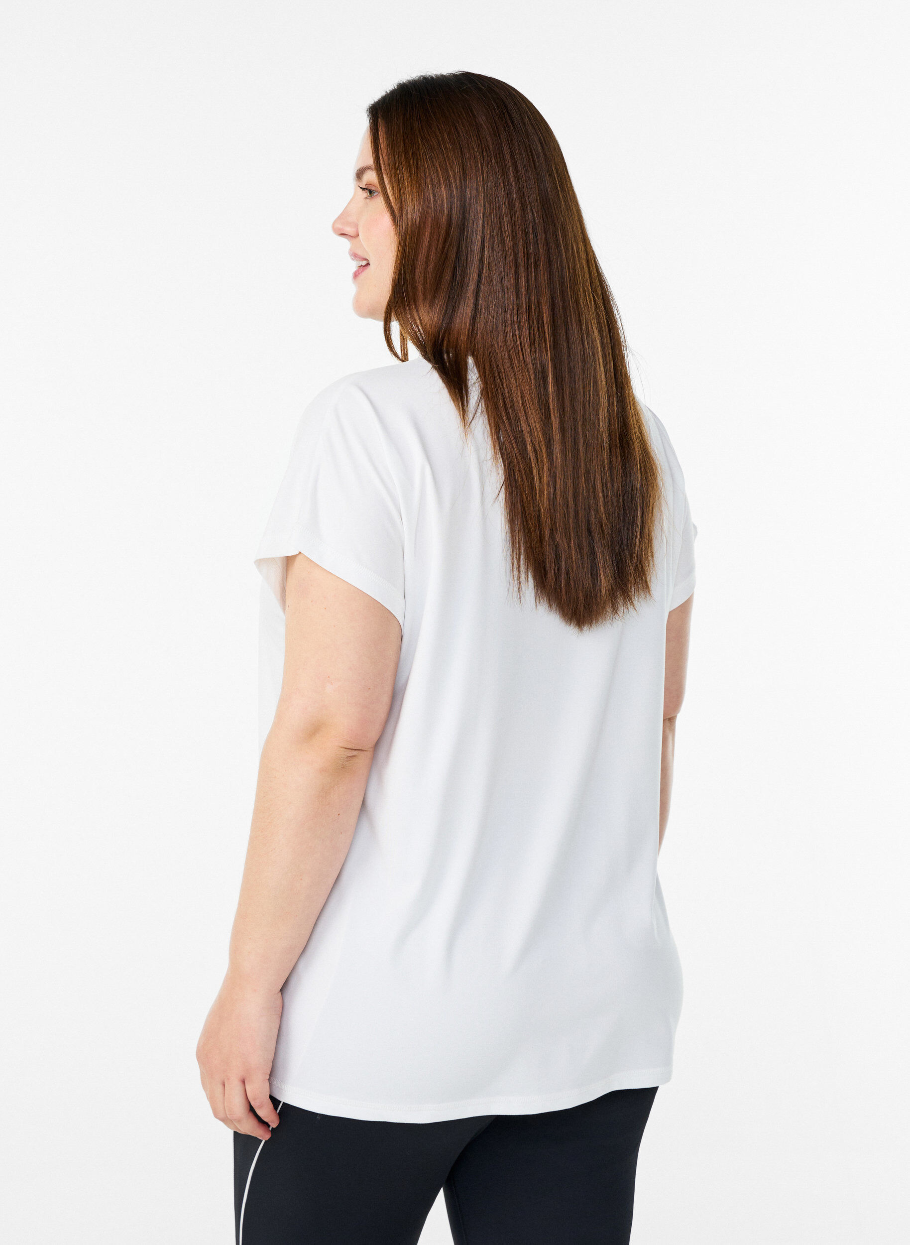 Zizzi Effen gekleurd trainingsshirt, Wit, Model image number 2