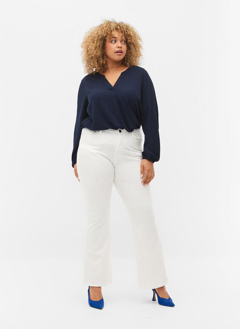 Ellen bootcut jeans met hoge taille, White, Model image number 0