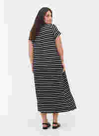 Gestreepte midi-jurk met korte mouwen, Black w. Stripe, Model
