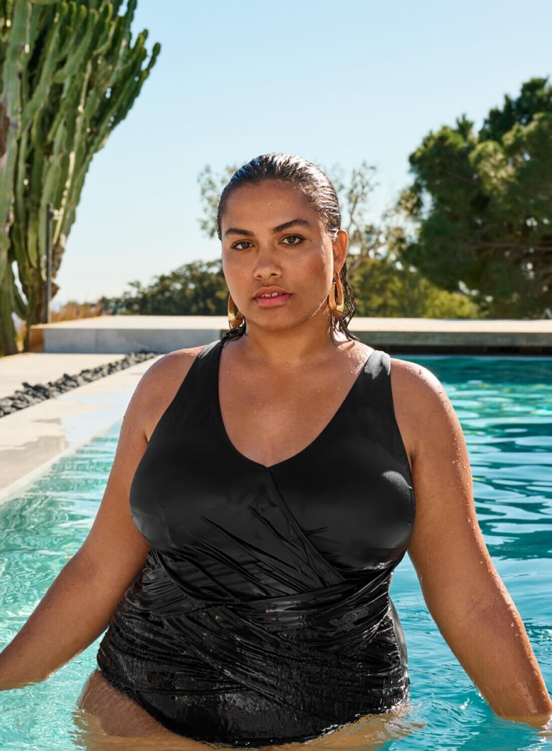 Zizzi Zwart badpak met details, , Model