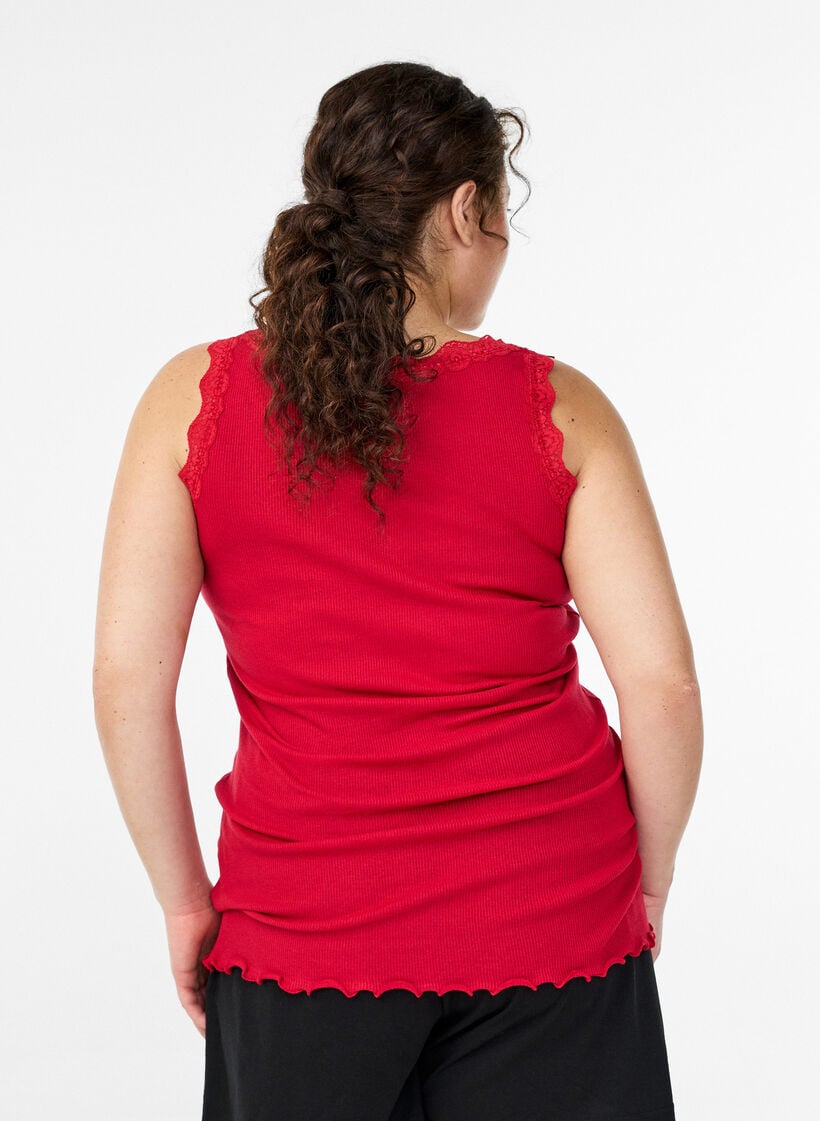 Top met kanten afwerking, Rood, Model image number 2