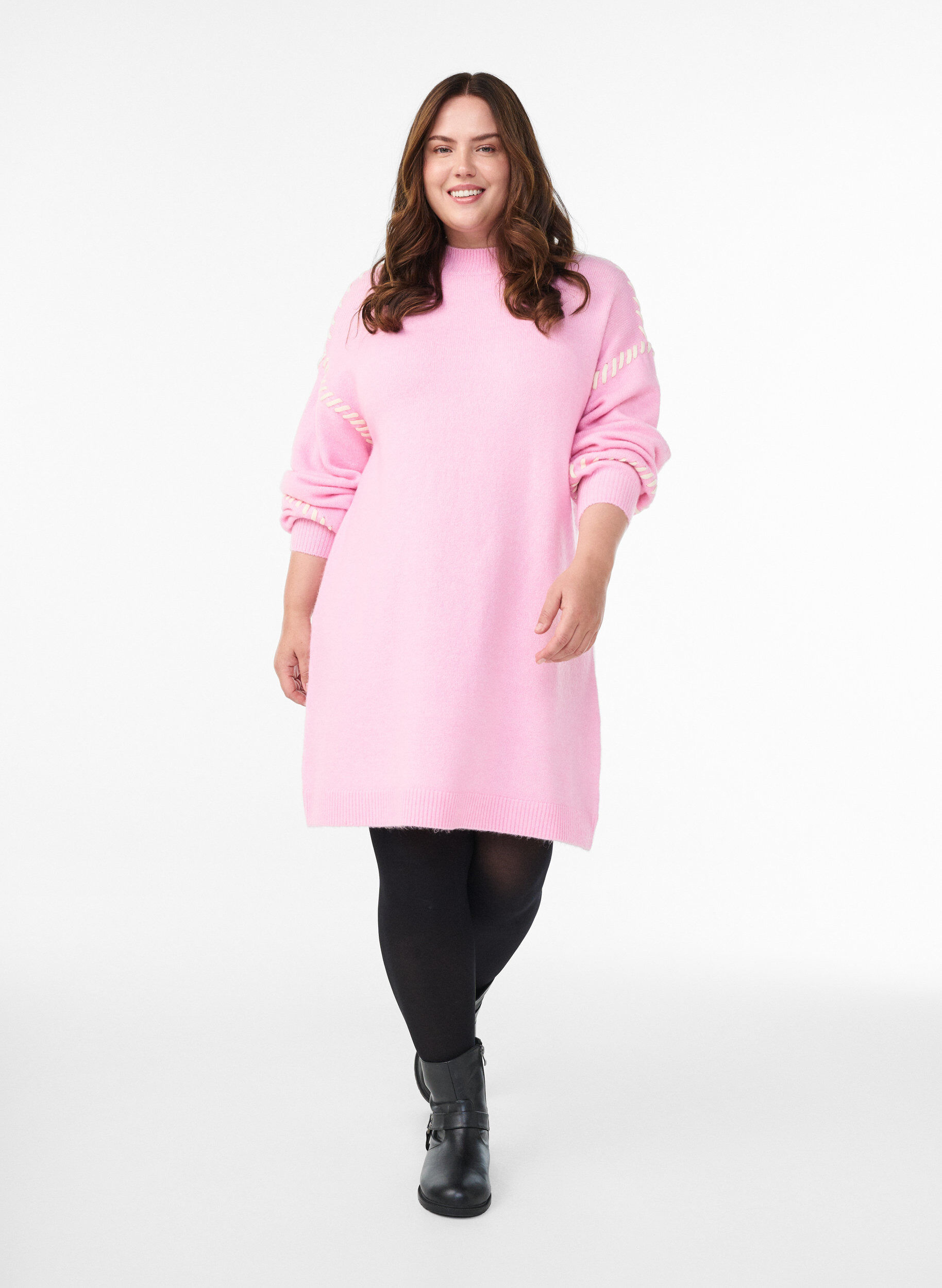 Zizzi Gebreide jurk met contraststiksels, Roze, Model image number 1