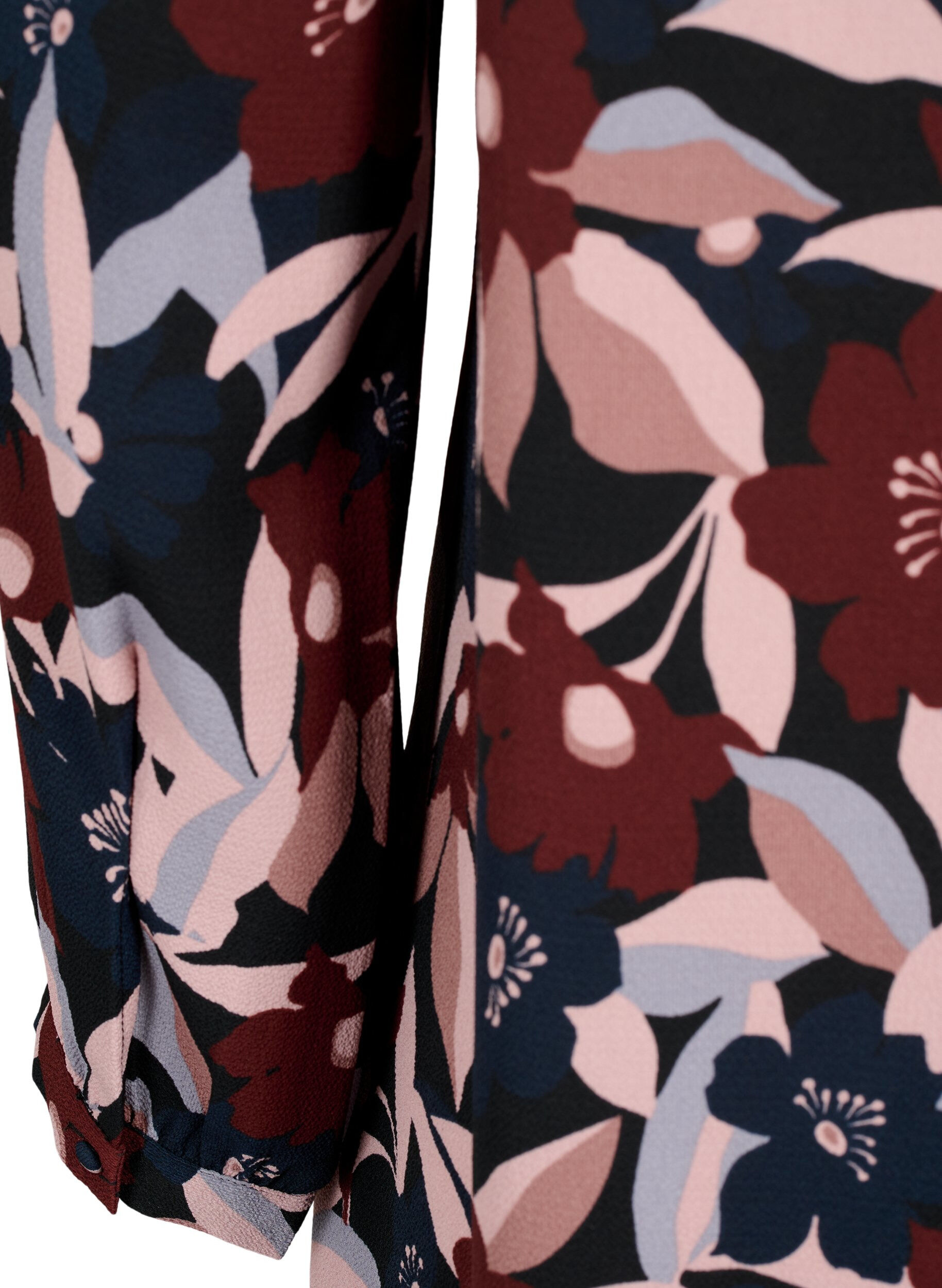 Zizzi Jurk met V-hals en print, Black R. Flower AOP, Packshot image number 3