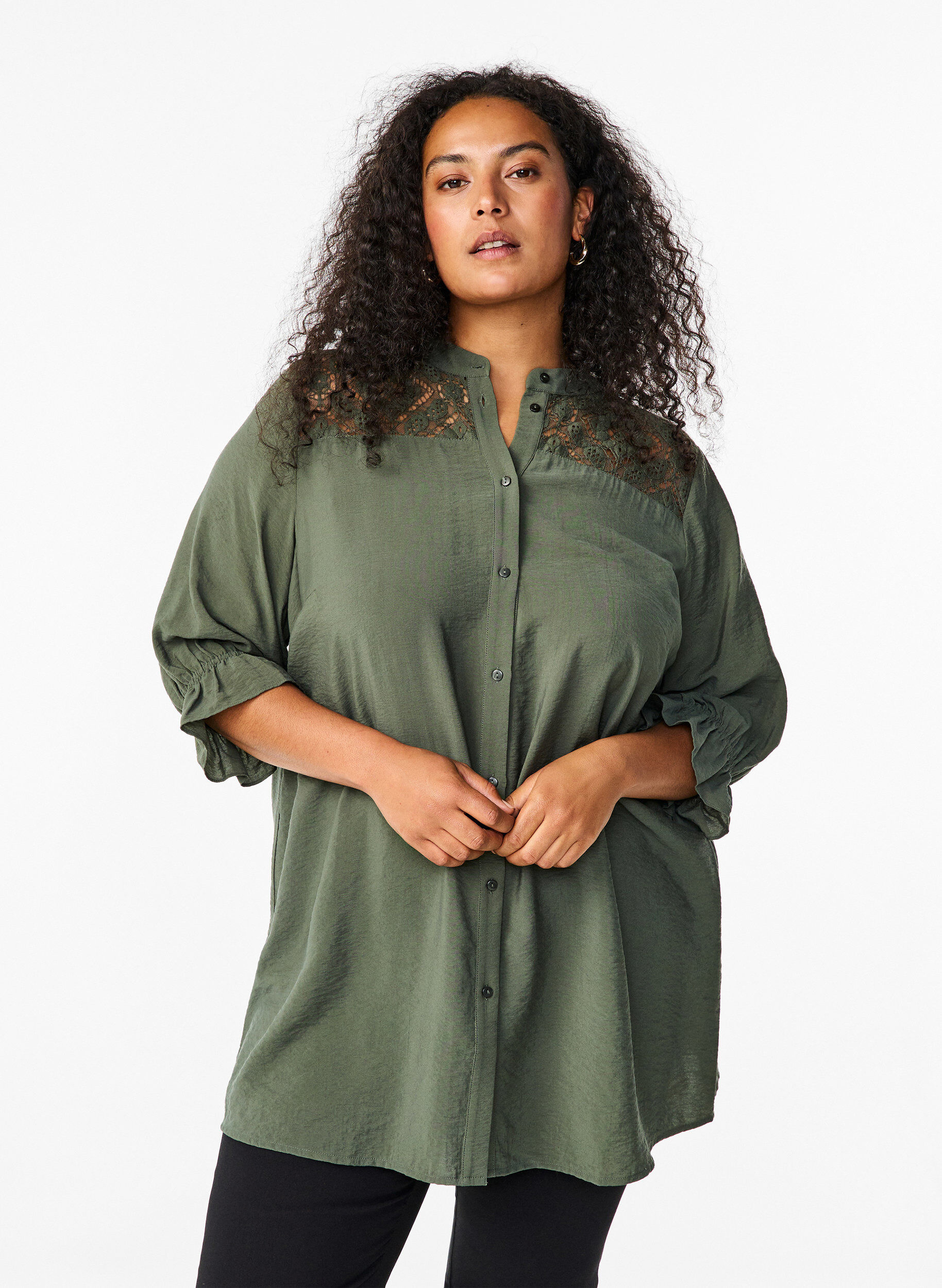 Zizzi Lang viscose shirt met kanten detail, Thyme, Model image number 0