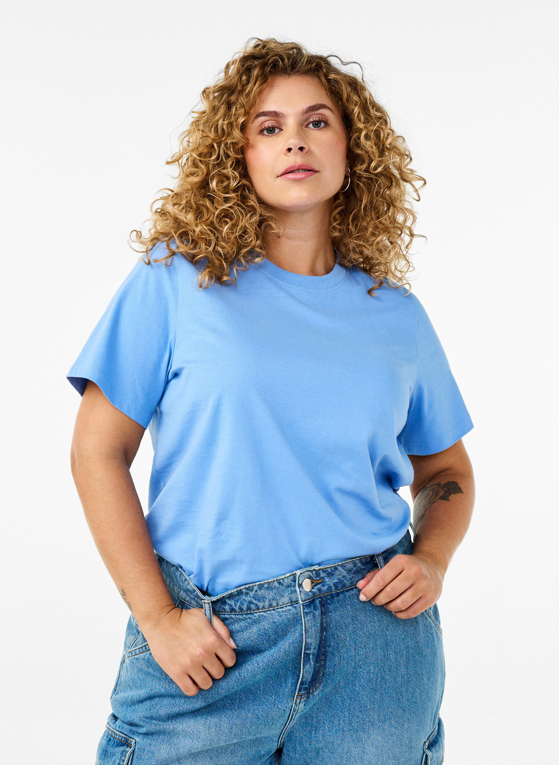 Basic katoenen T-shirt met ronde hals, Blauw, Model