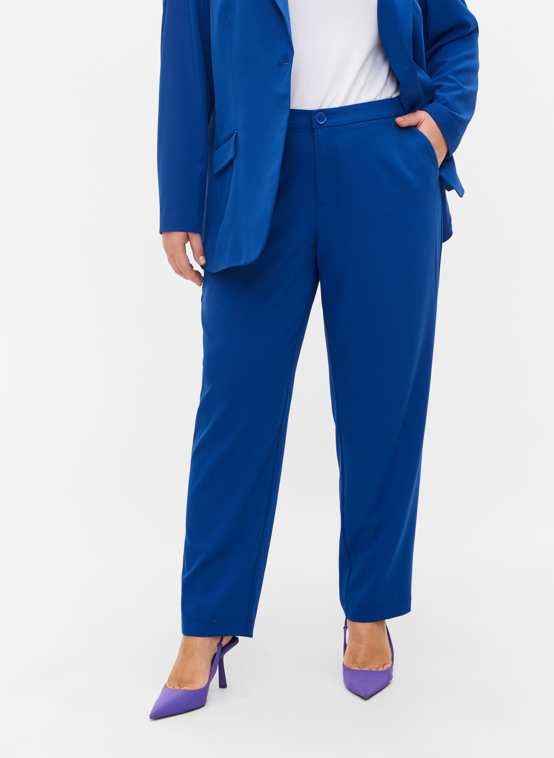 Zizzi Klassieke broek met zakken, Blauw, Model image number 2
