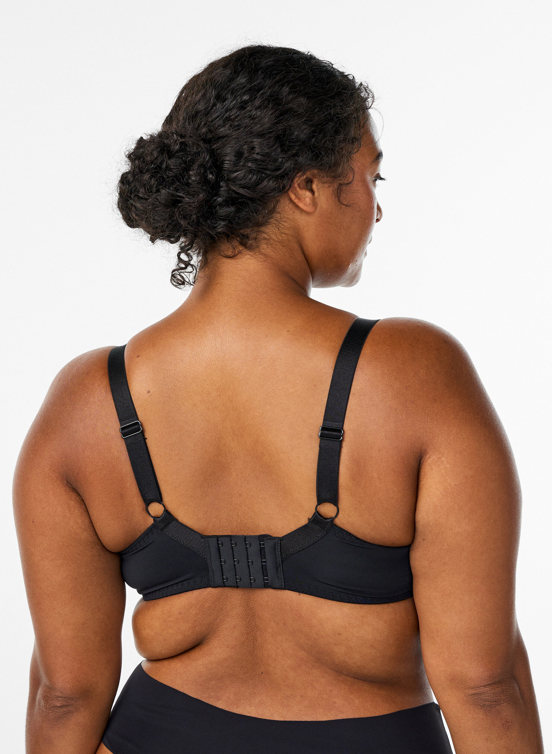 Zizzi Gewatteerde kanten beha met beugel, Zwart, Model image number 2