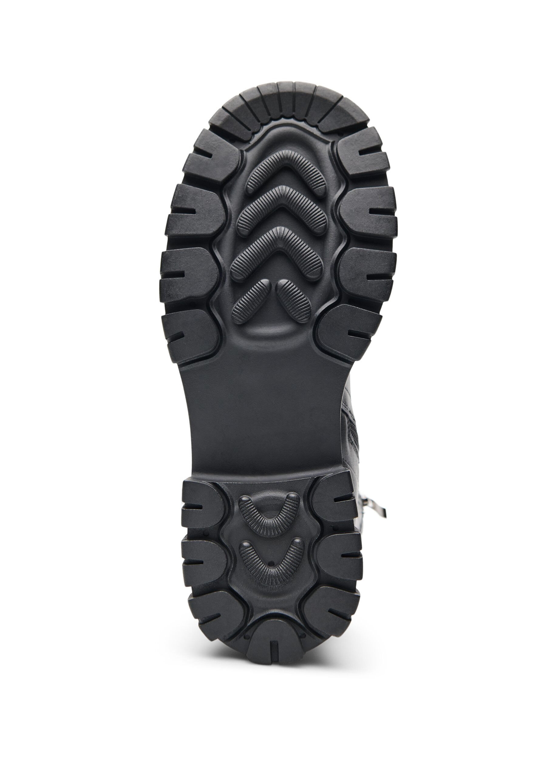 Zizzi Wide fit &ndash; Chunky enkellaars met lakdetail, Zwart, Packshot image number 5