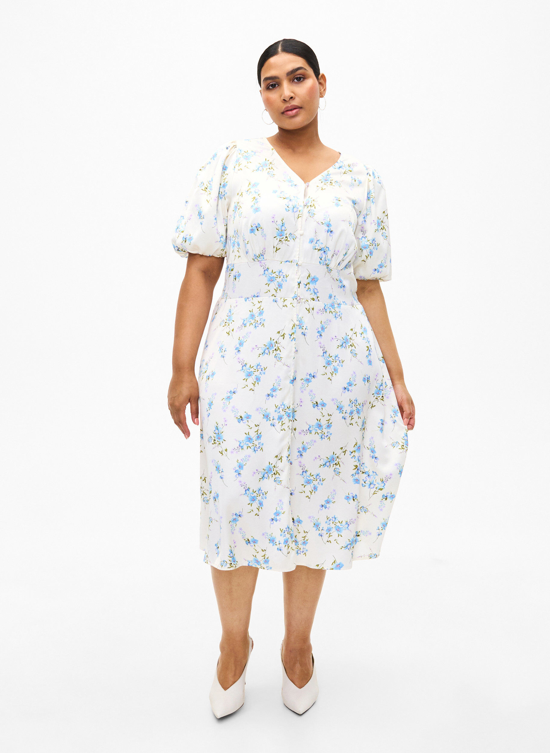 Zizzi Satijnen jurk met pofmouwen en bloemenprint, Off White Blue Fl., Model image number 3