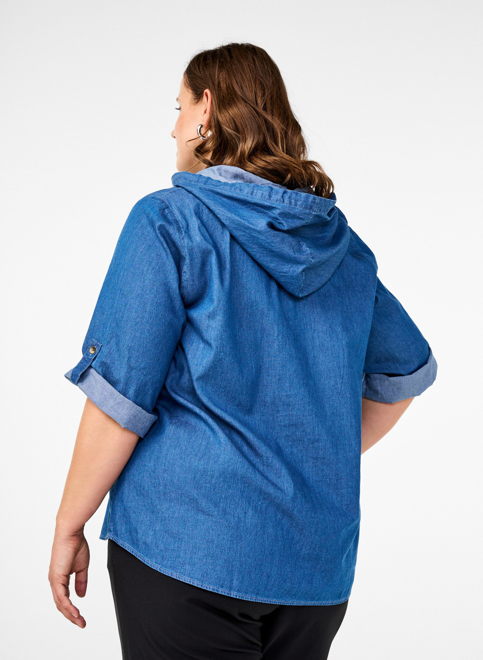 Zizzi Denim blouse met capuchon, Medium Blue Denim, Model image number 1
