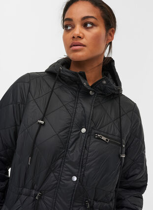 Gewatteerde lichte jas met capuchon, Black, Model image number 2